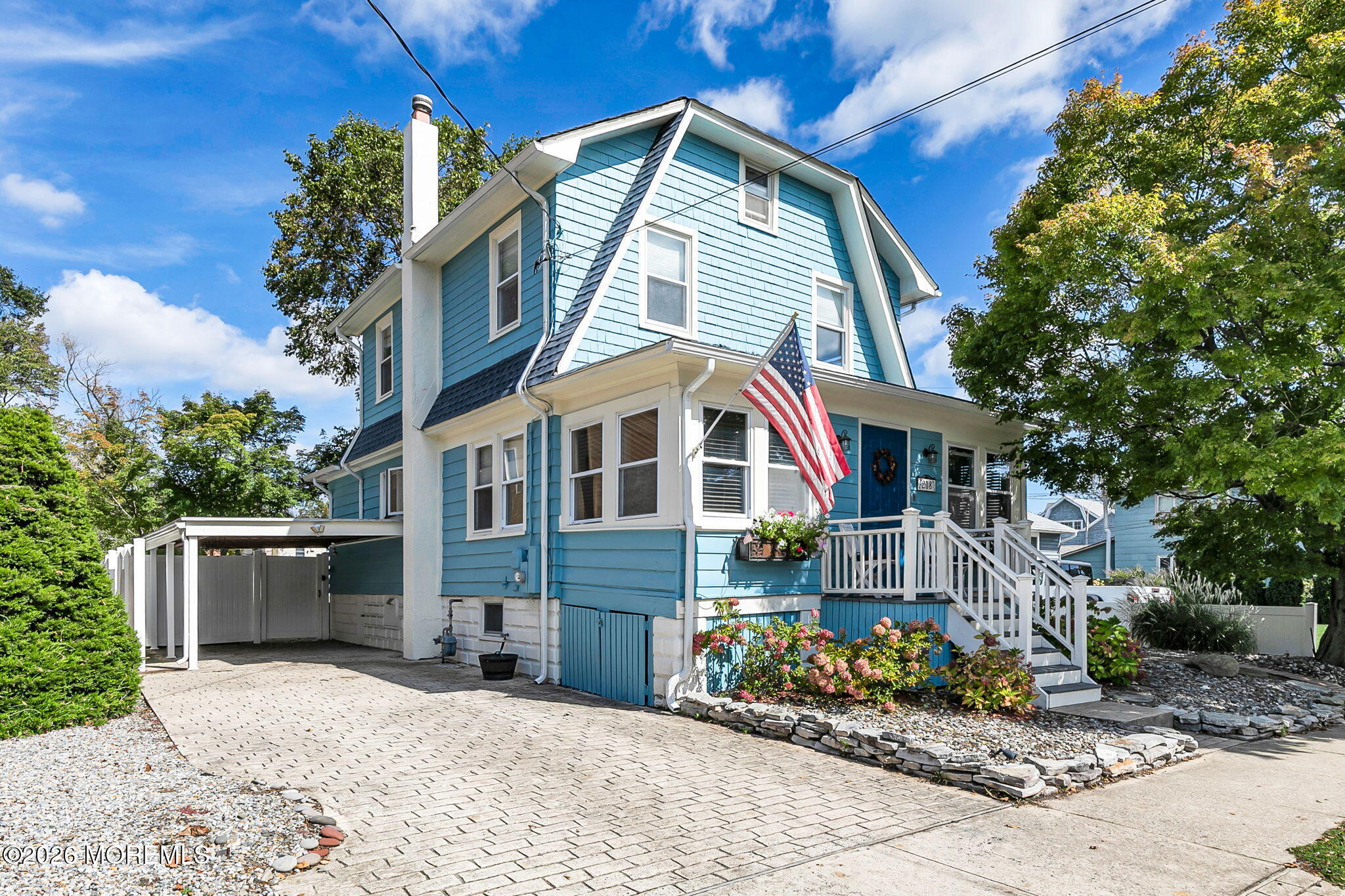 208 Bridge Avenue