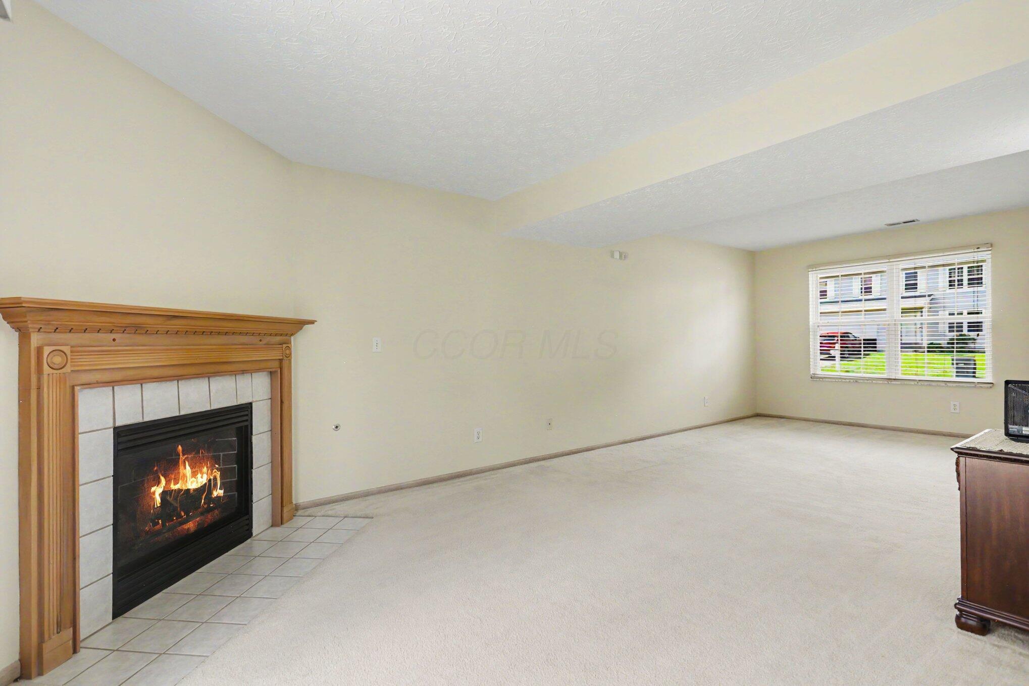 7872 Fairfax Loop Drive