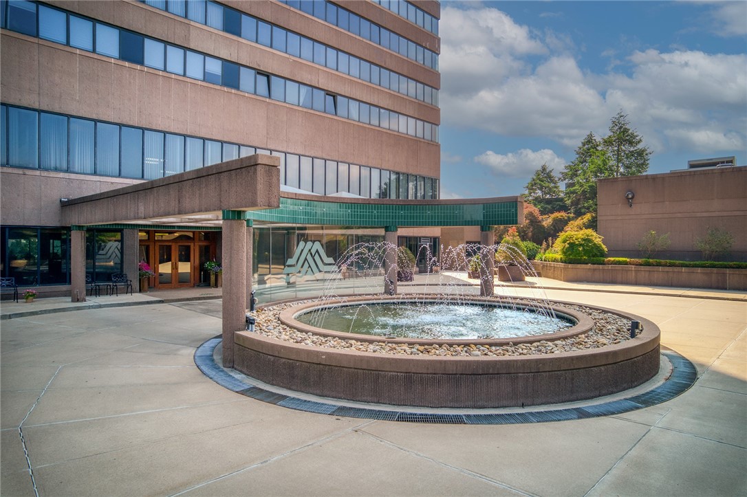 1 Trimont Lane 540C