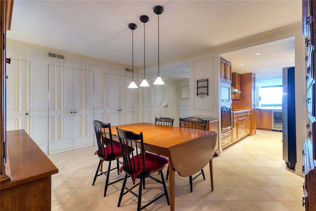 1 Trimont Lane 540C