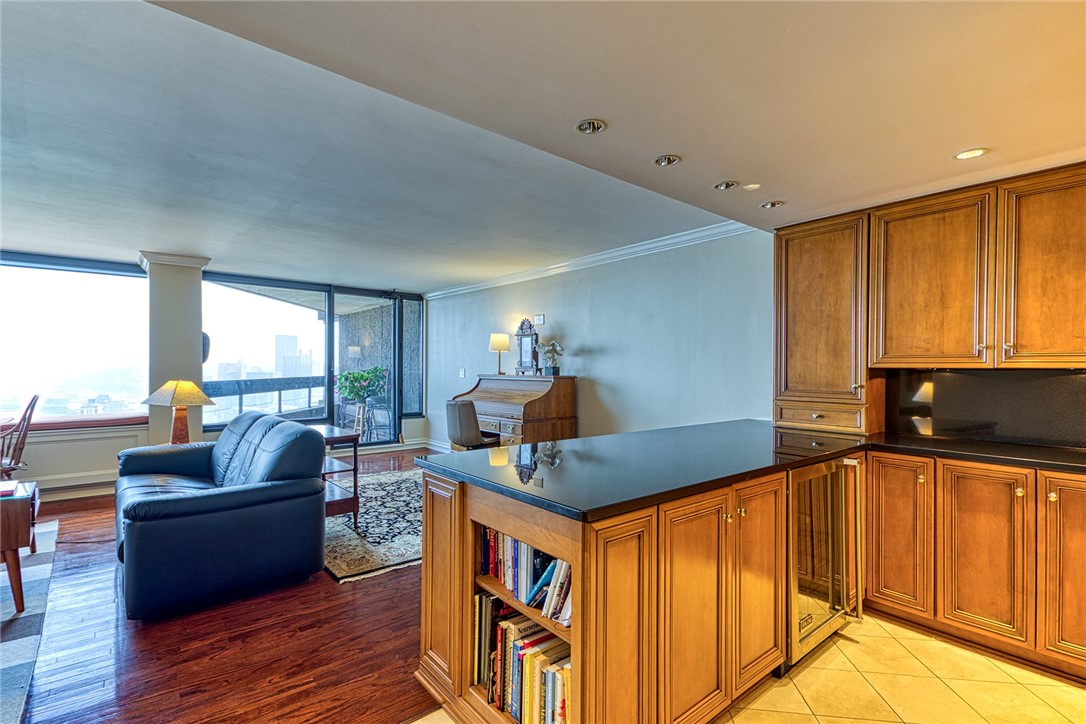 1 Trimont Lane 540C
