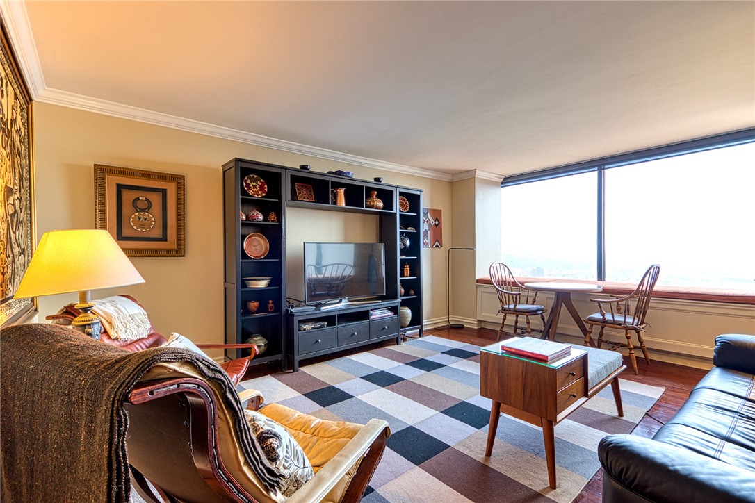 1 Trimont Lane 540C