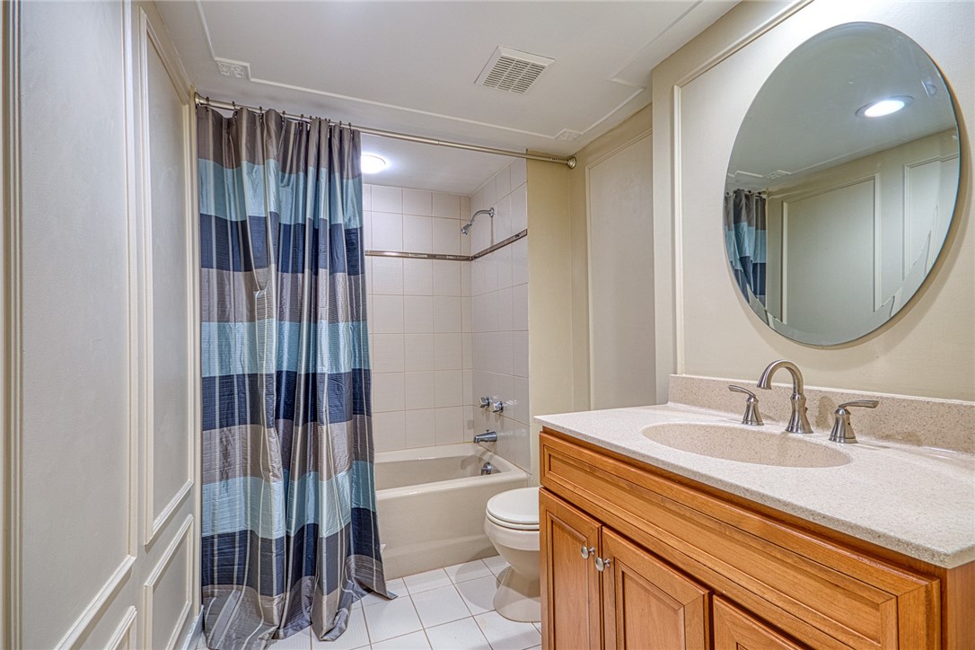 1 Trimont Lane 540C
