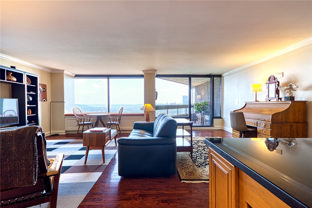 1 Trimont Lane 540C