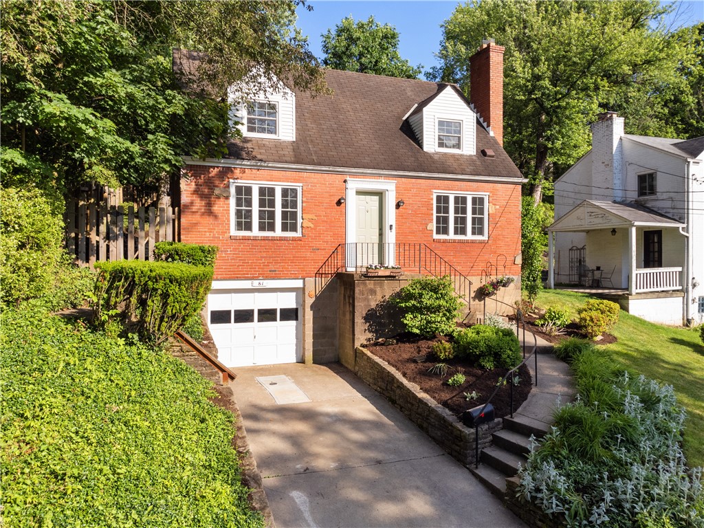 81 Seneca Dr