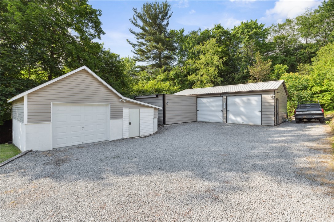 175 Freeport Rd