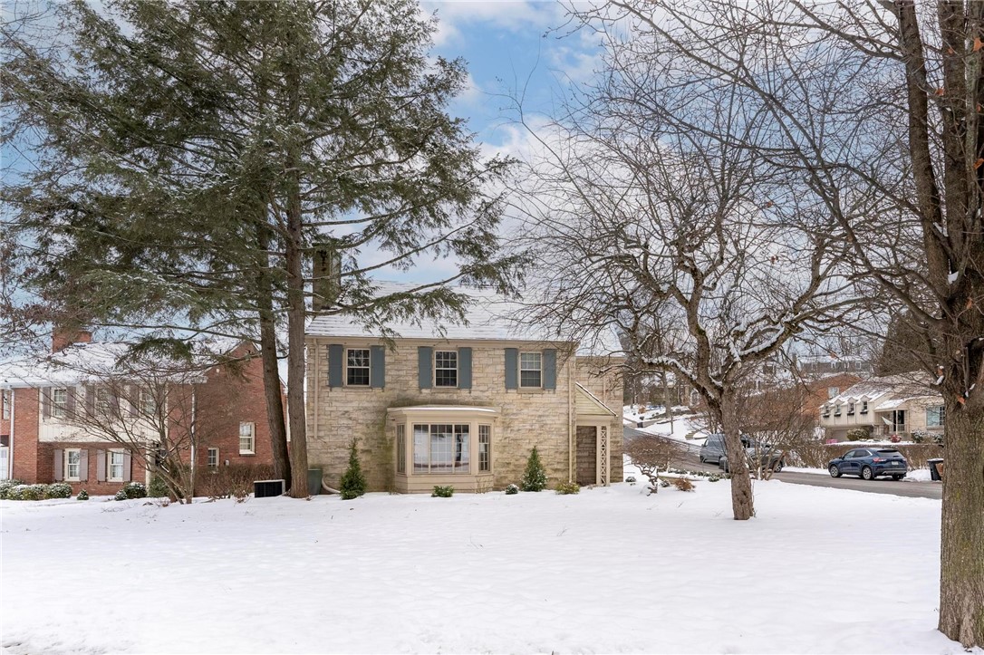 805 N Meadowcroft Ave