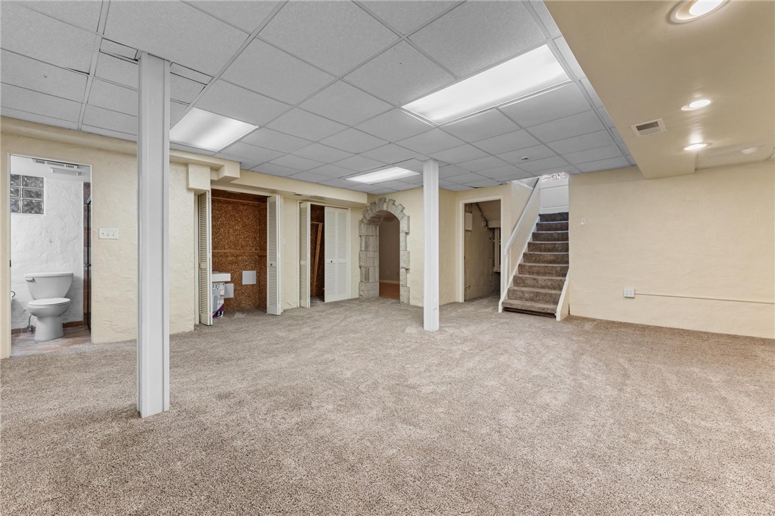 805 N Meadowcroft Ave