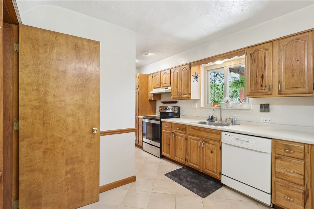 350 Saratoga Dr