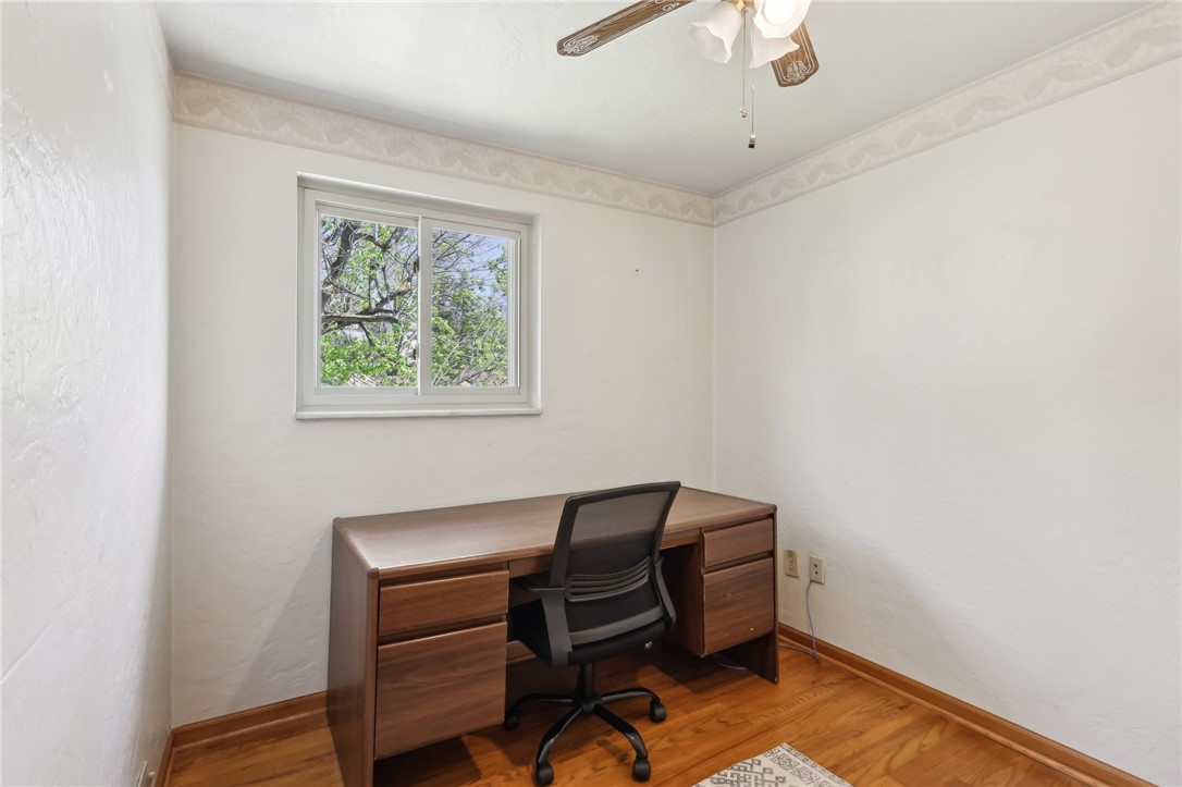 350 Saratoga Dr