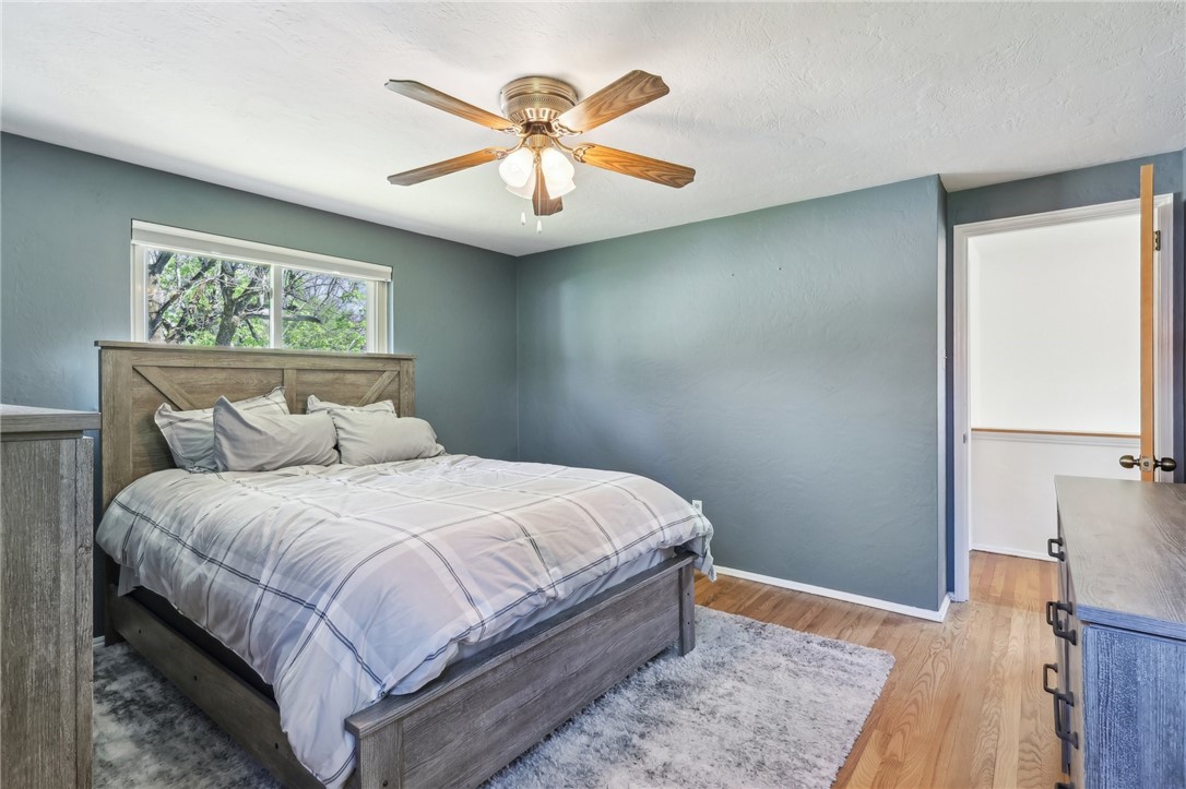350 Saratoga Dr