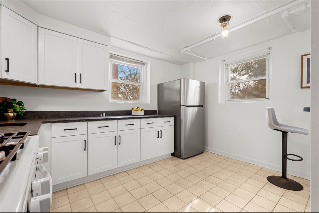 101 Lawncroft Avenue A7