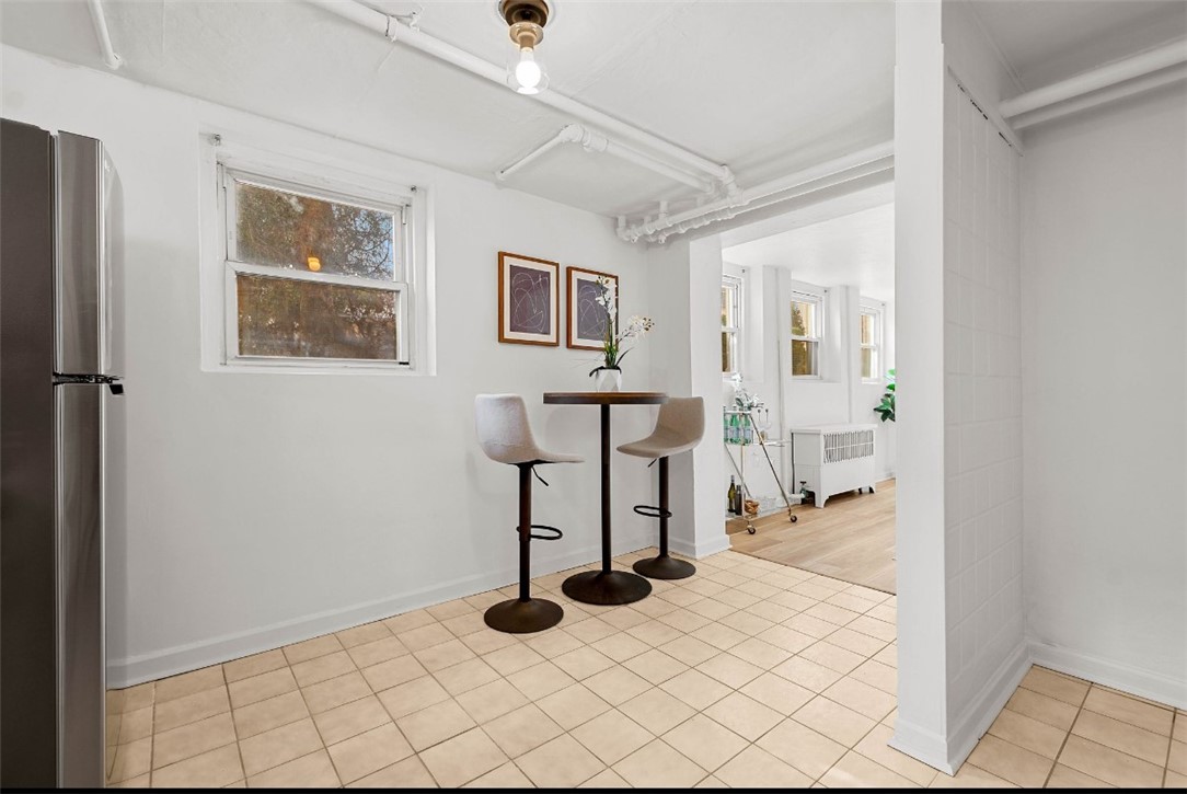 101 Lawncroft Avenue A7