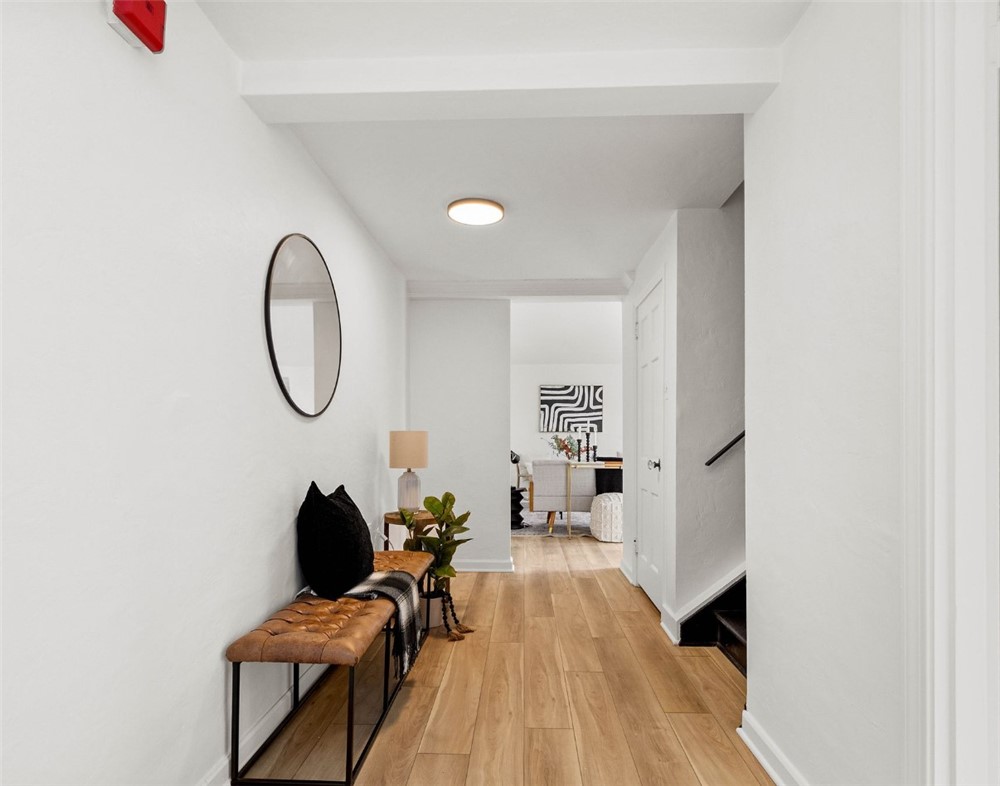 101 Lawncroft Avenue A7