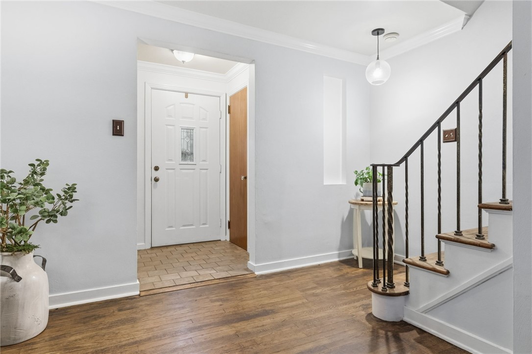 317 Old Farm Rd