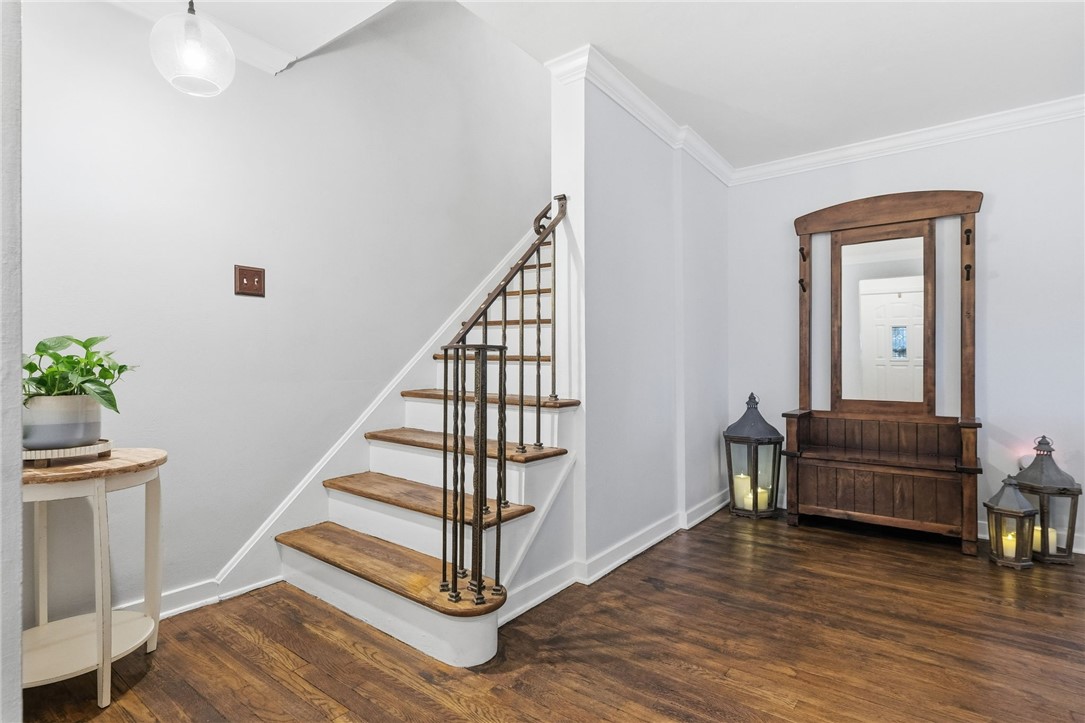 317 Old Farm Rd