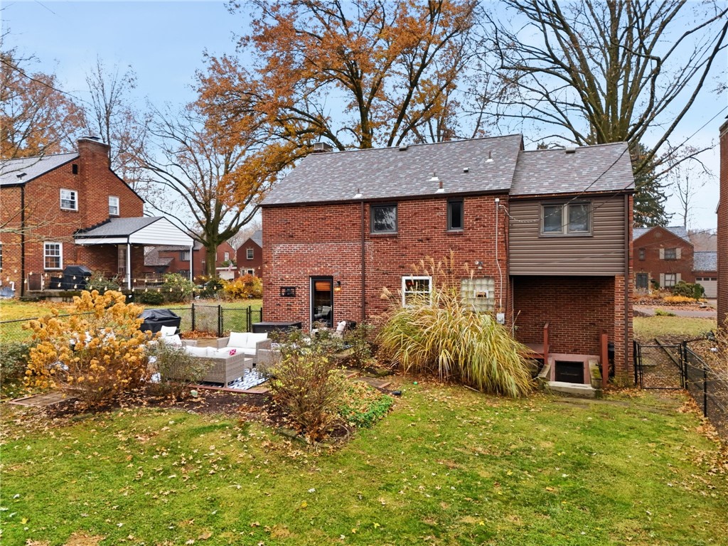 317 Old Farm Rd