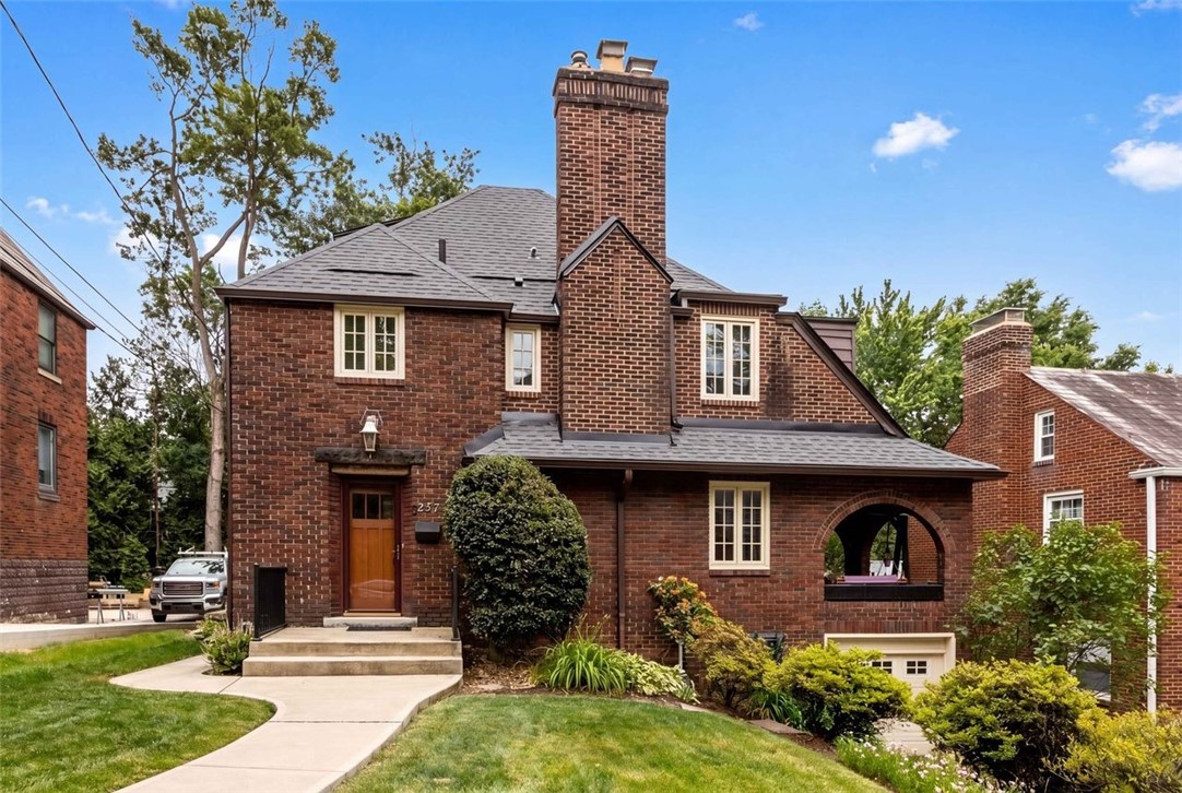 257 Shadowlawn Ave.
