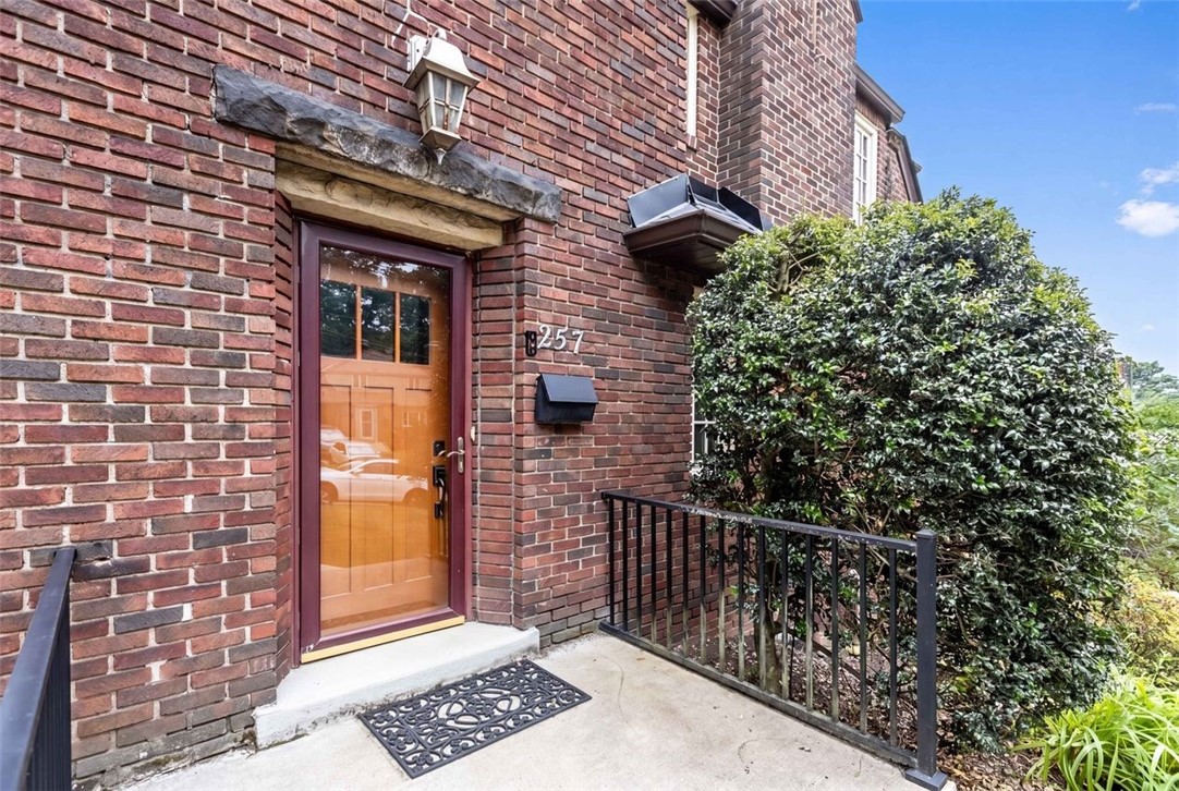 257 Shadowlawn Ave.