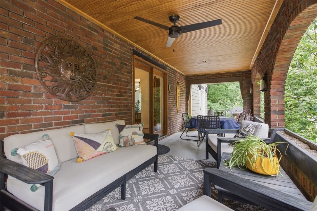 257 Shadowlawn Ave.