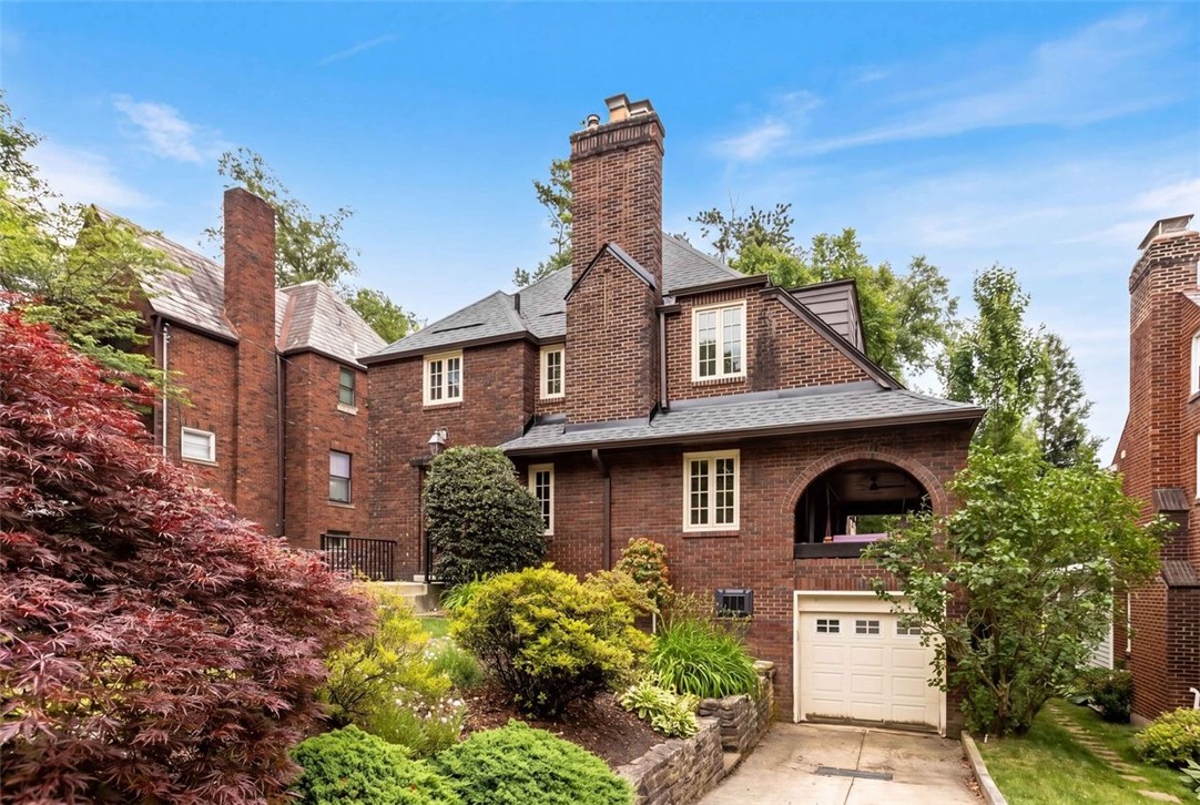 257 Shadowlawn Ave.