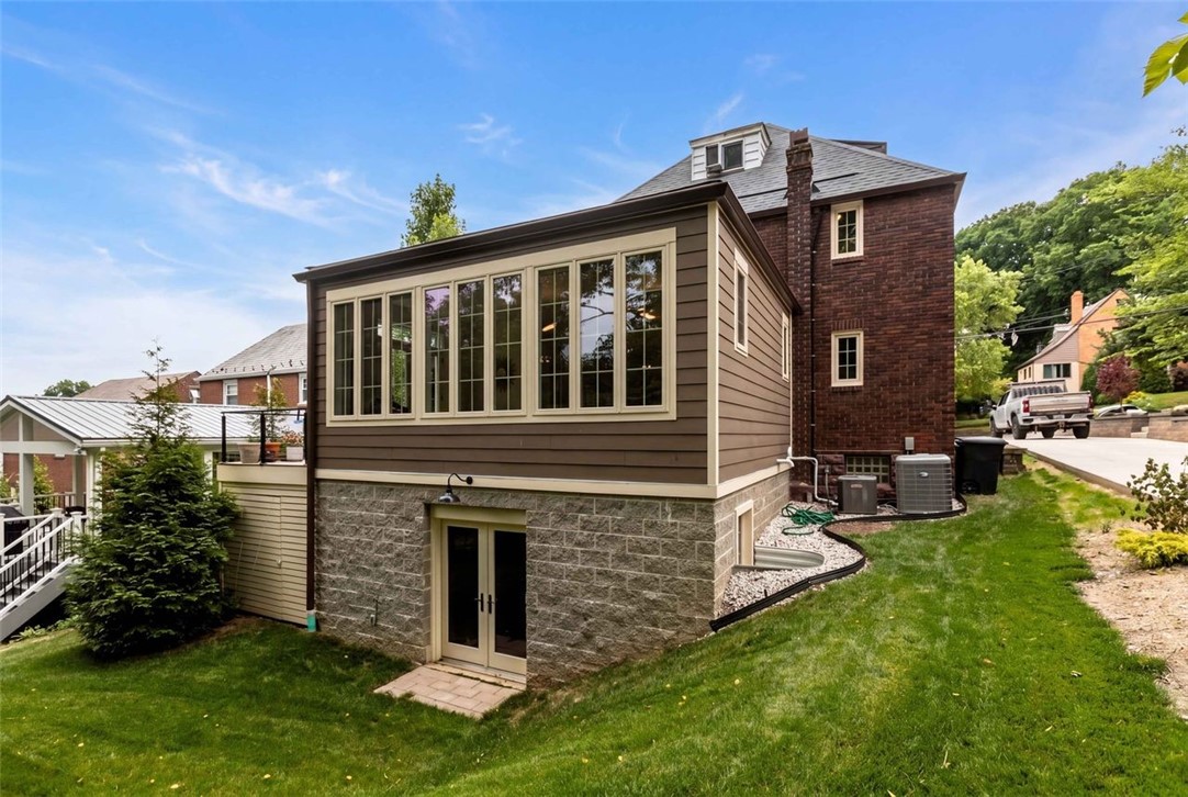 257 Shadowlawn Ave.