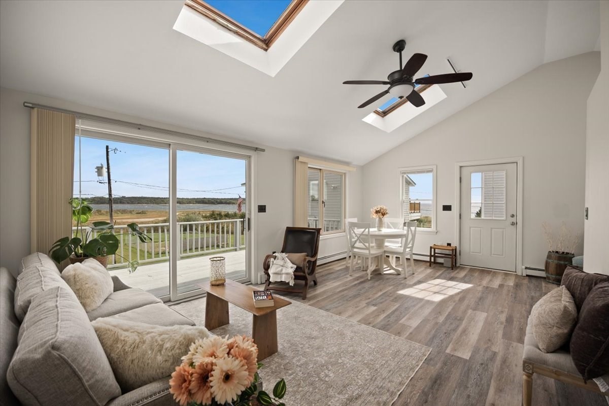192 Swifts Beach Rd Wareham MA
