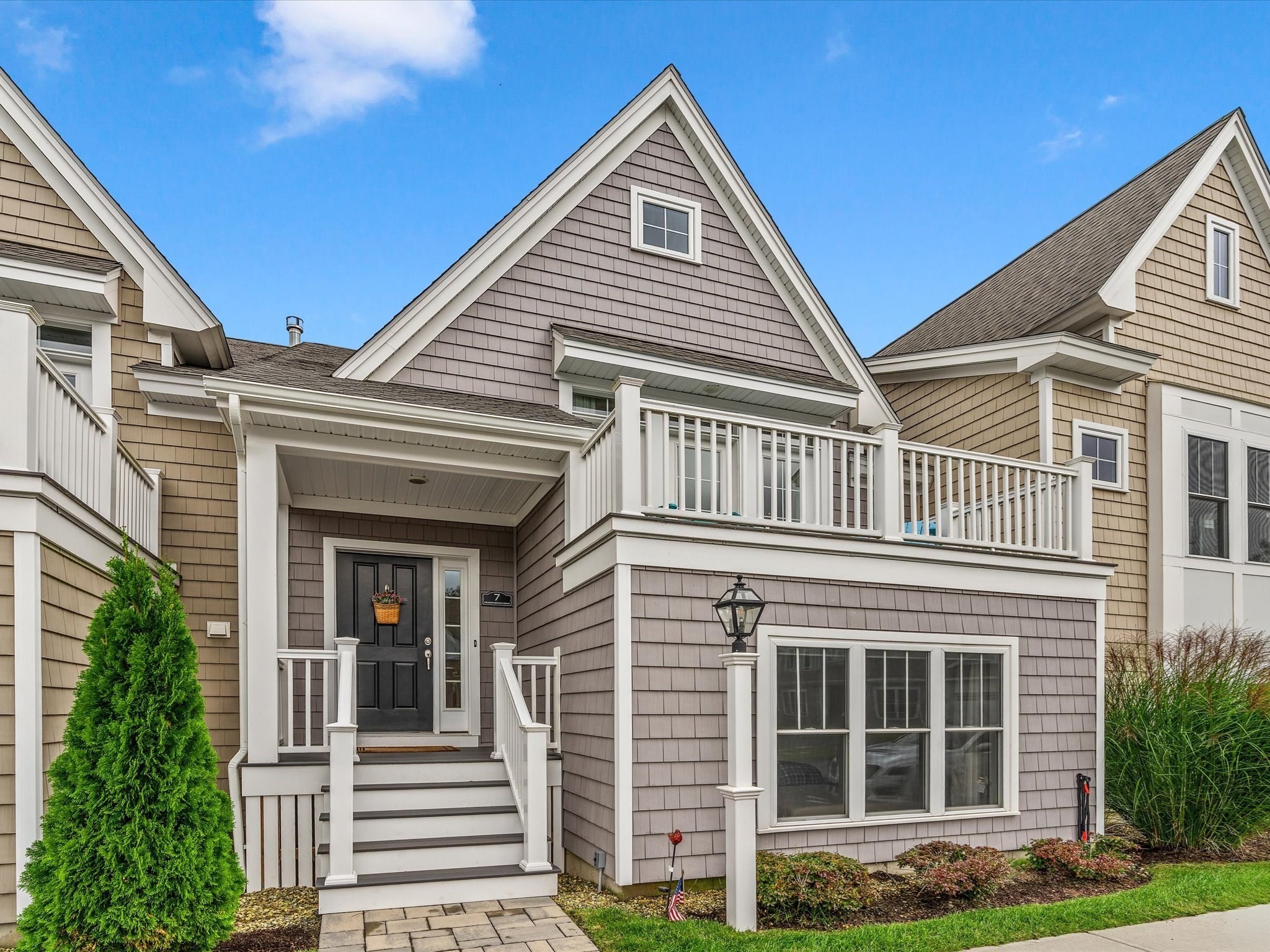 7 Meadowbrook Dr Plymouth MA