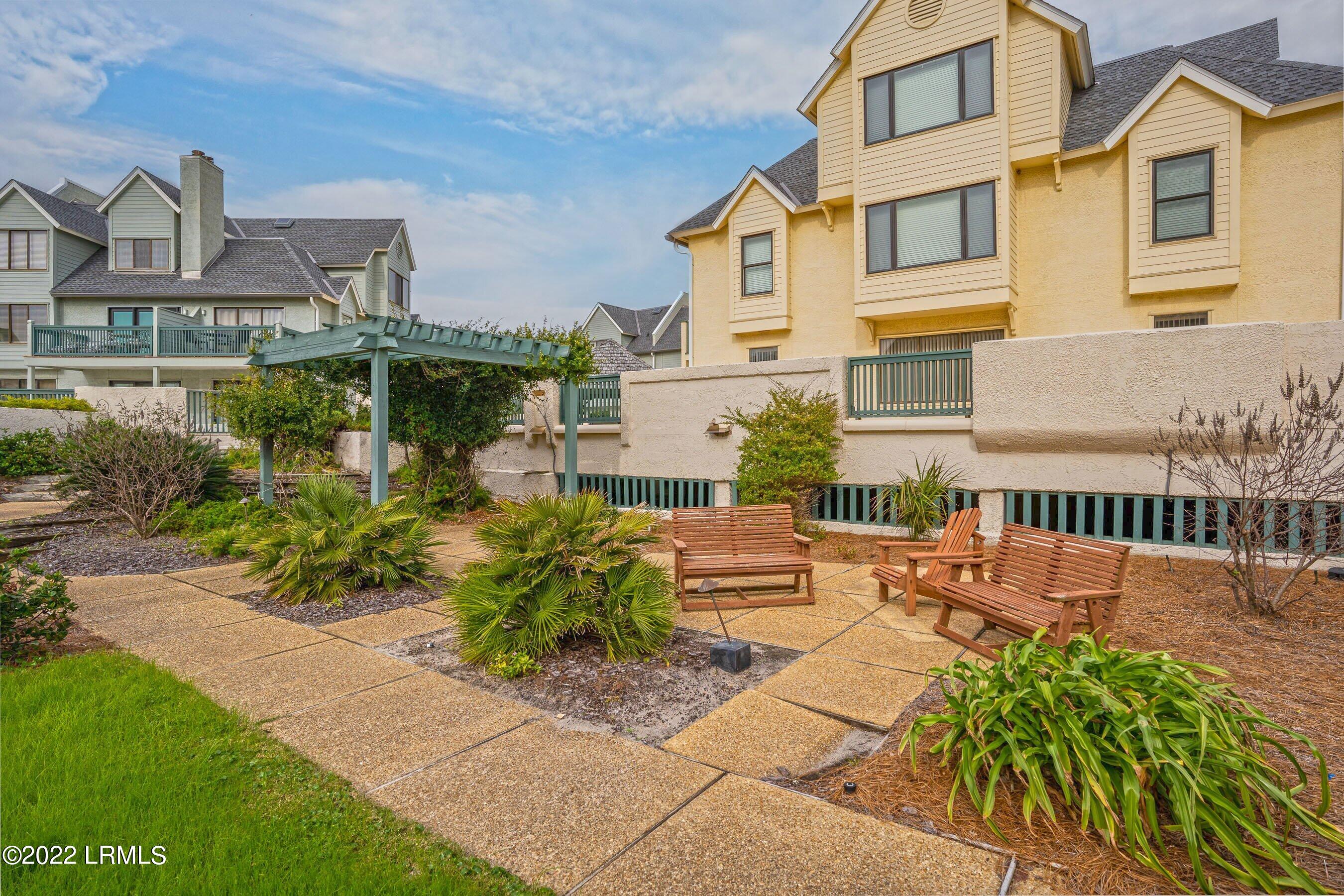 624 New Haven Court