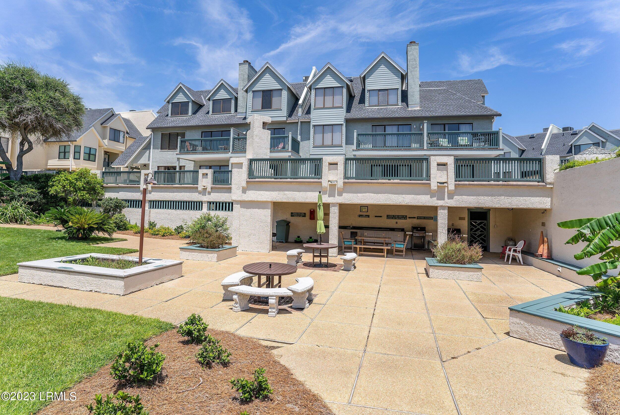622 New Haven Court