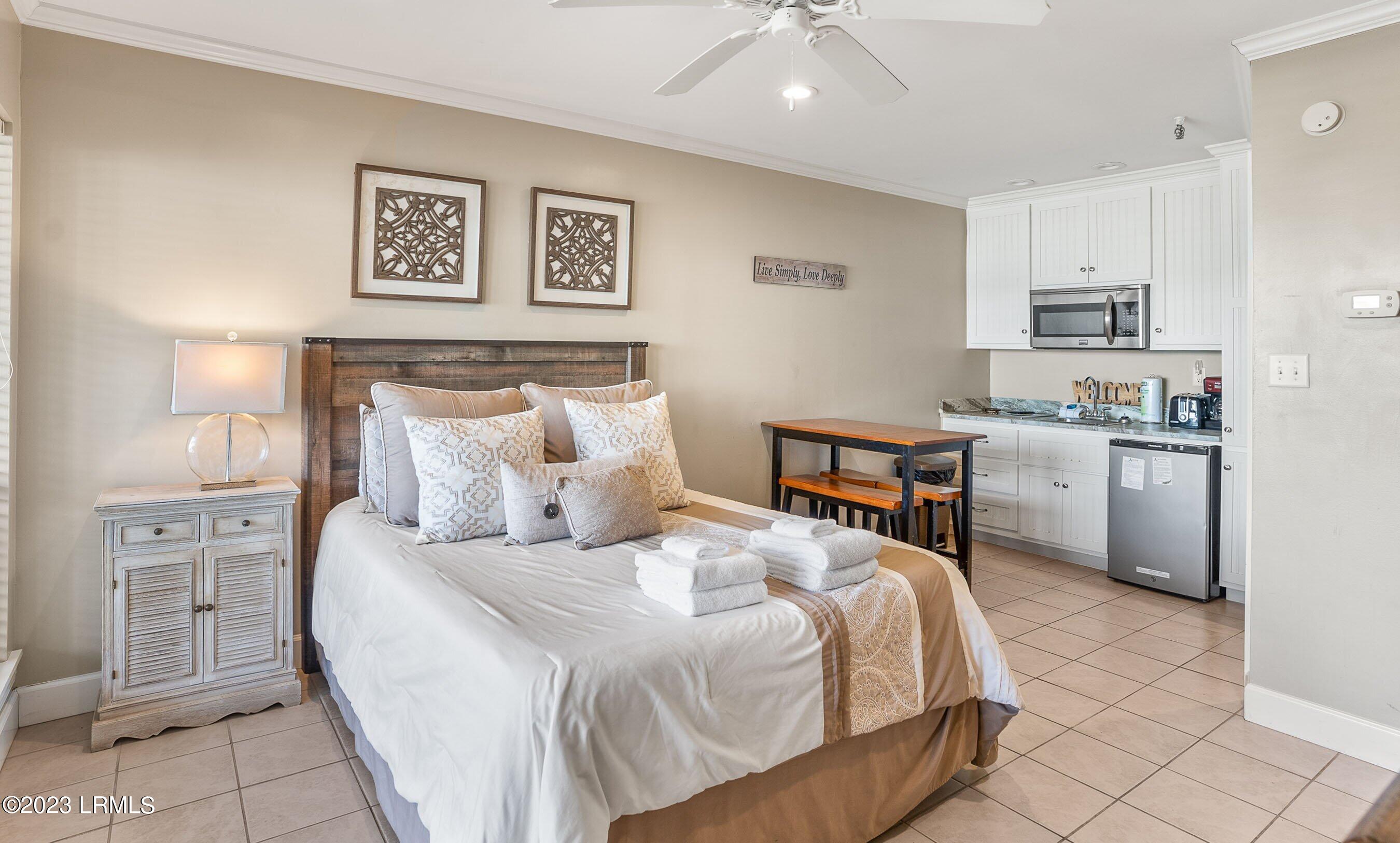505 Sunsuite