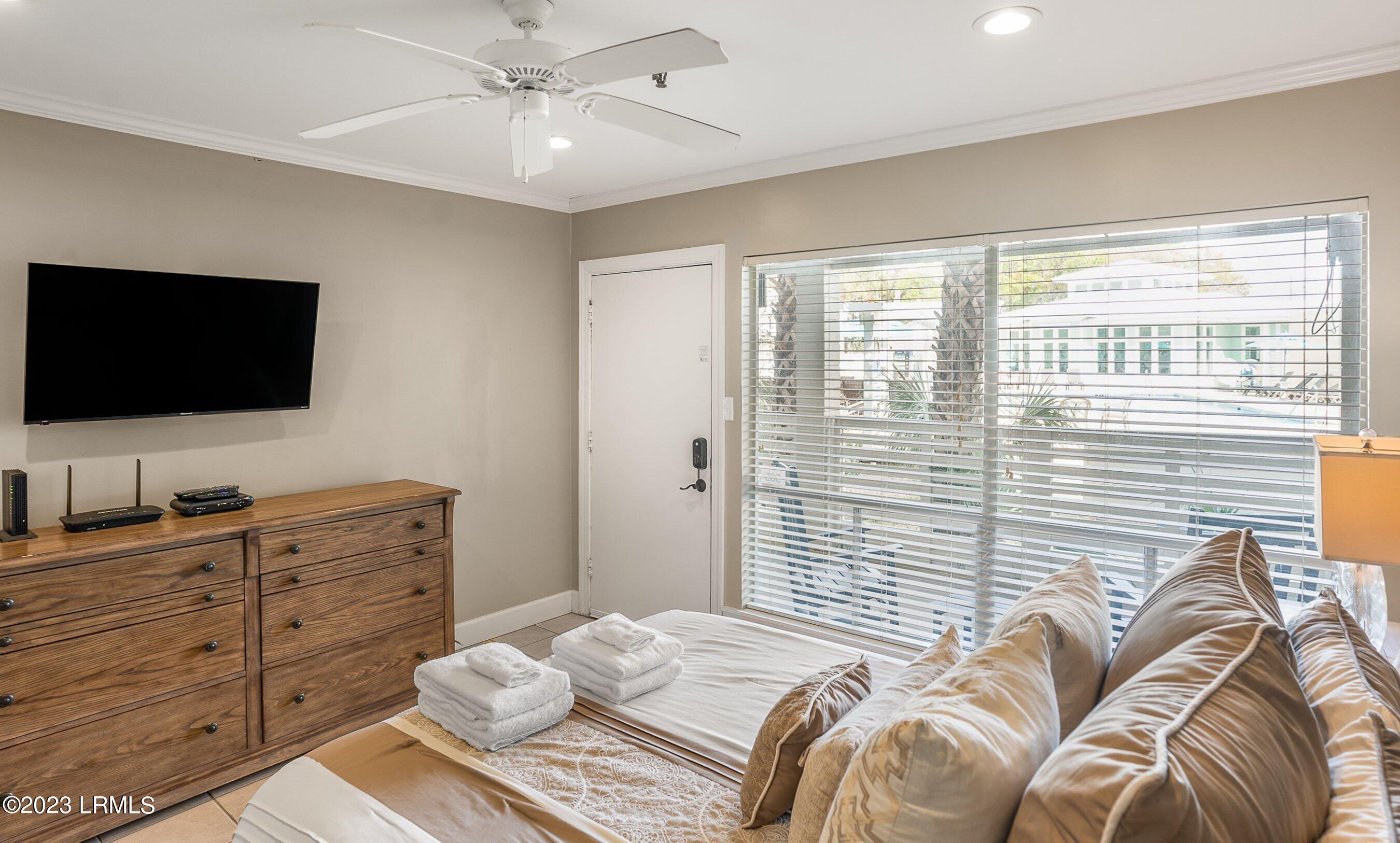 505 Sunsuite