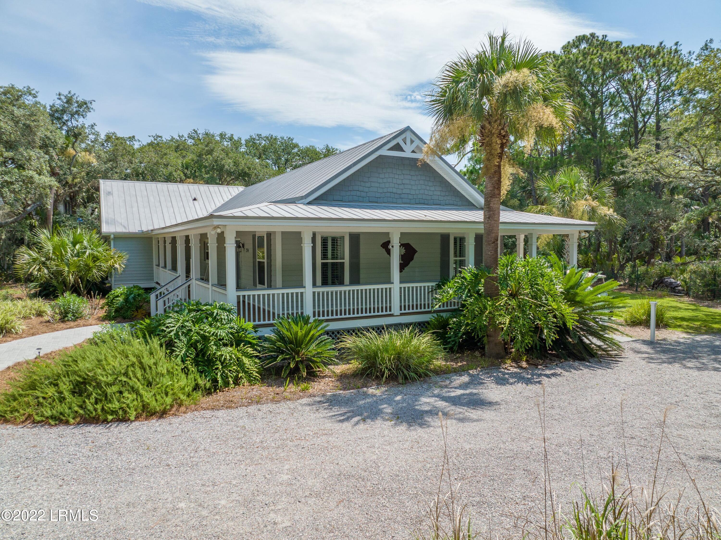 294 Tarpon Boulevard