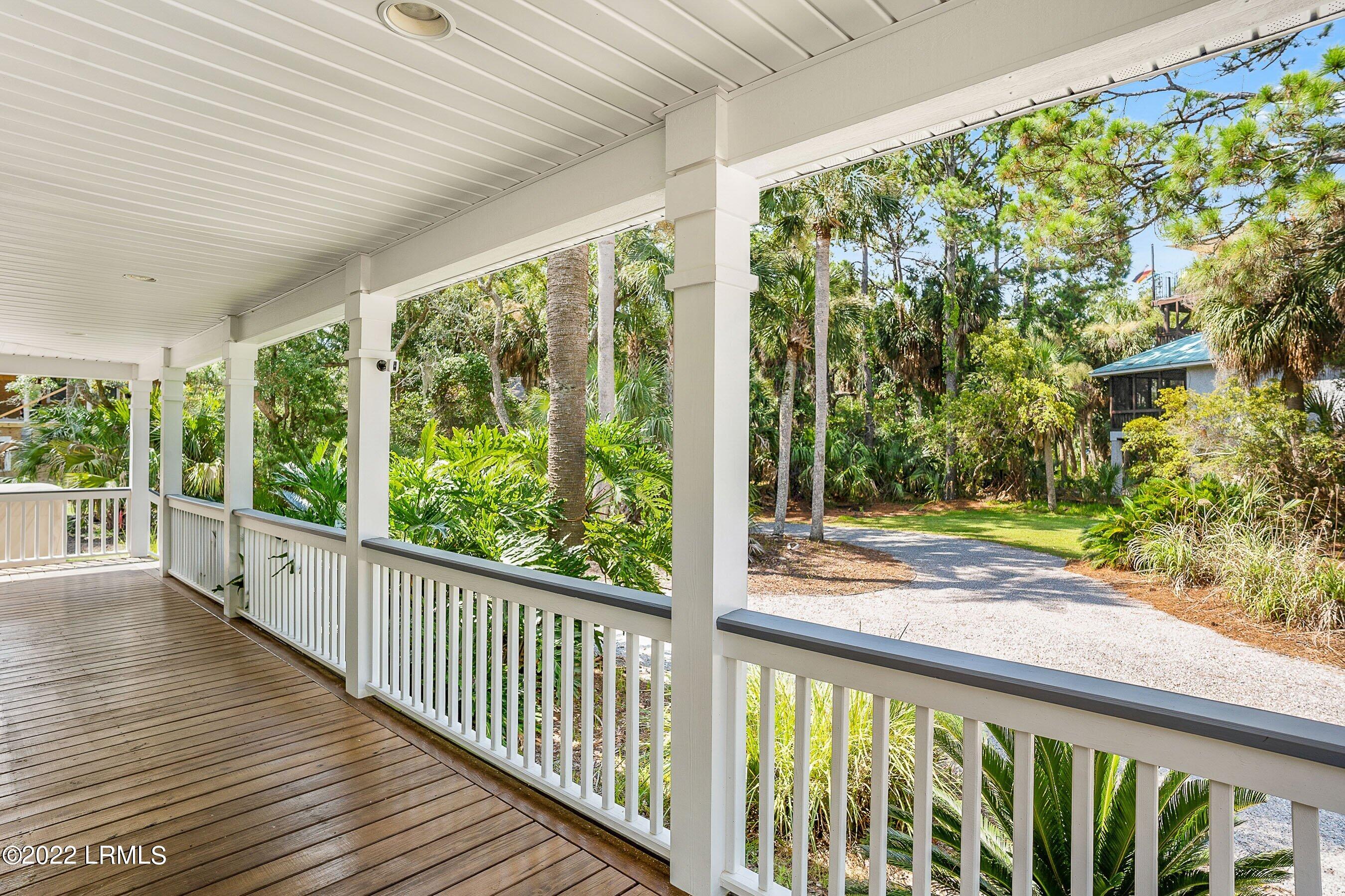 294 Tarpon Boulevard