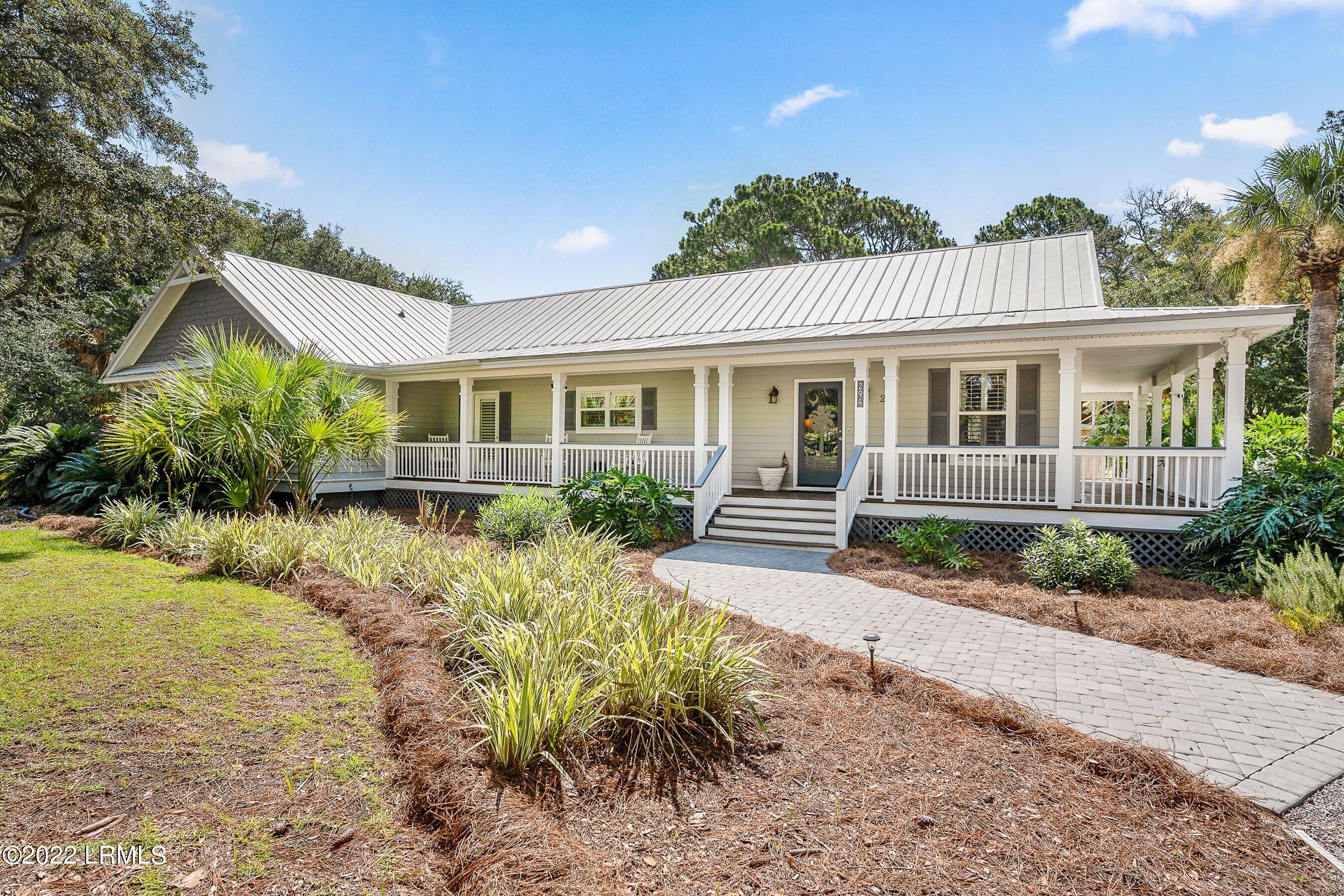 294 Tarpon Boulevard