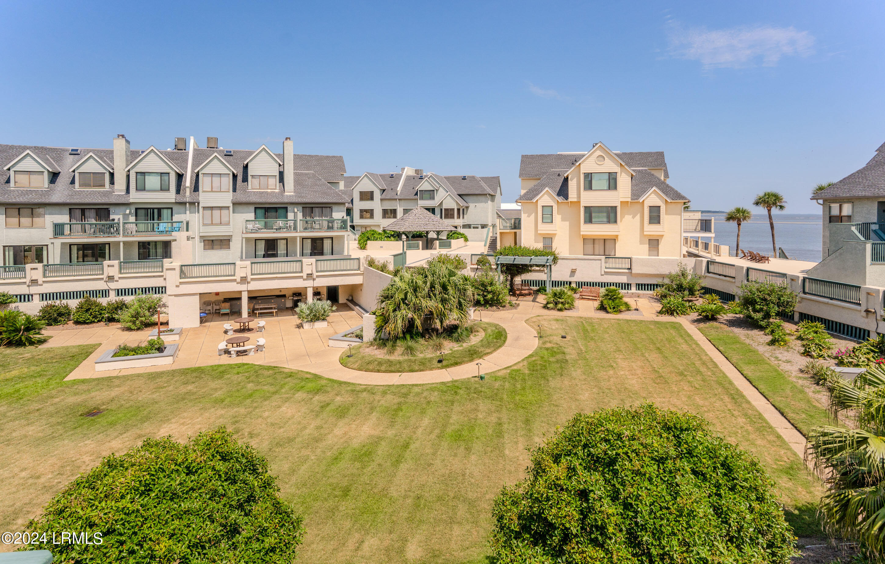 643 Newhaven Court