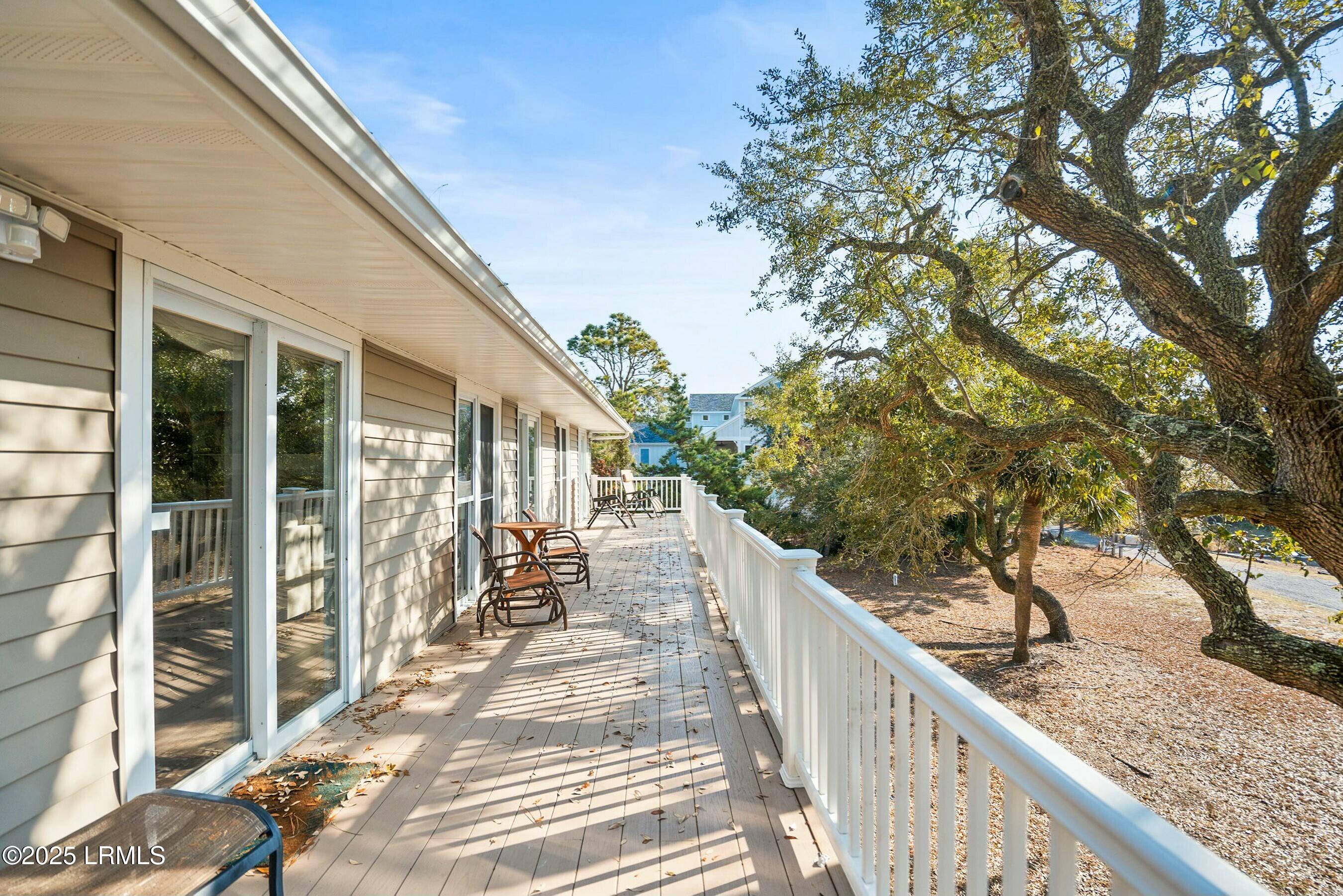 707 Bluefish Road