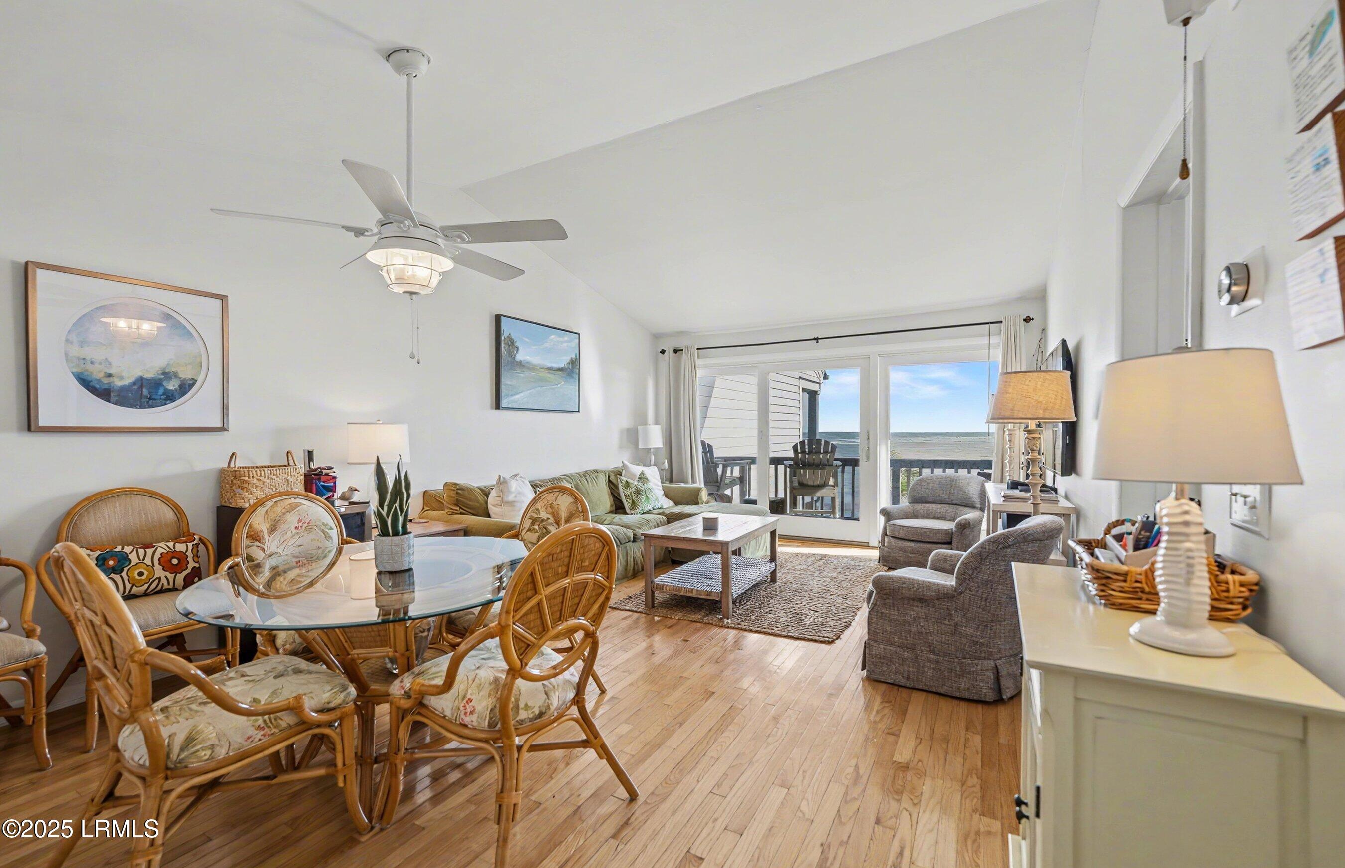 731 N Hampton Court 731