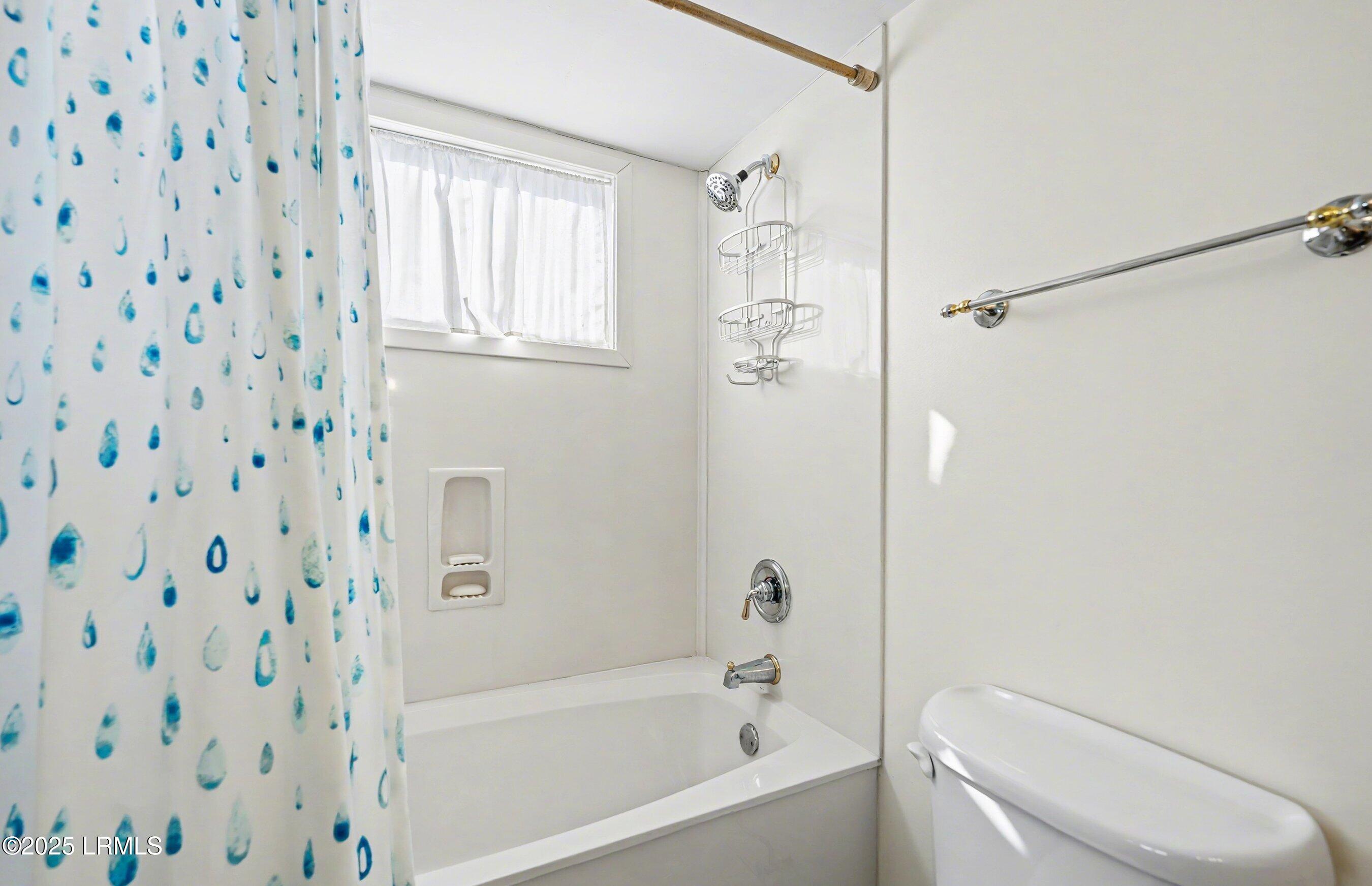 731 N Hampton Court 731