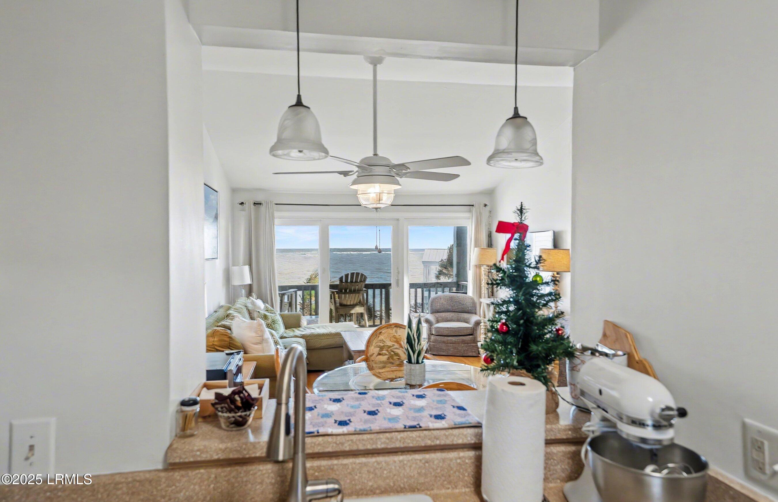 731 N Hampton Court 731