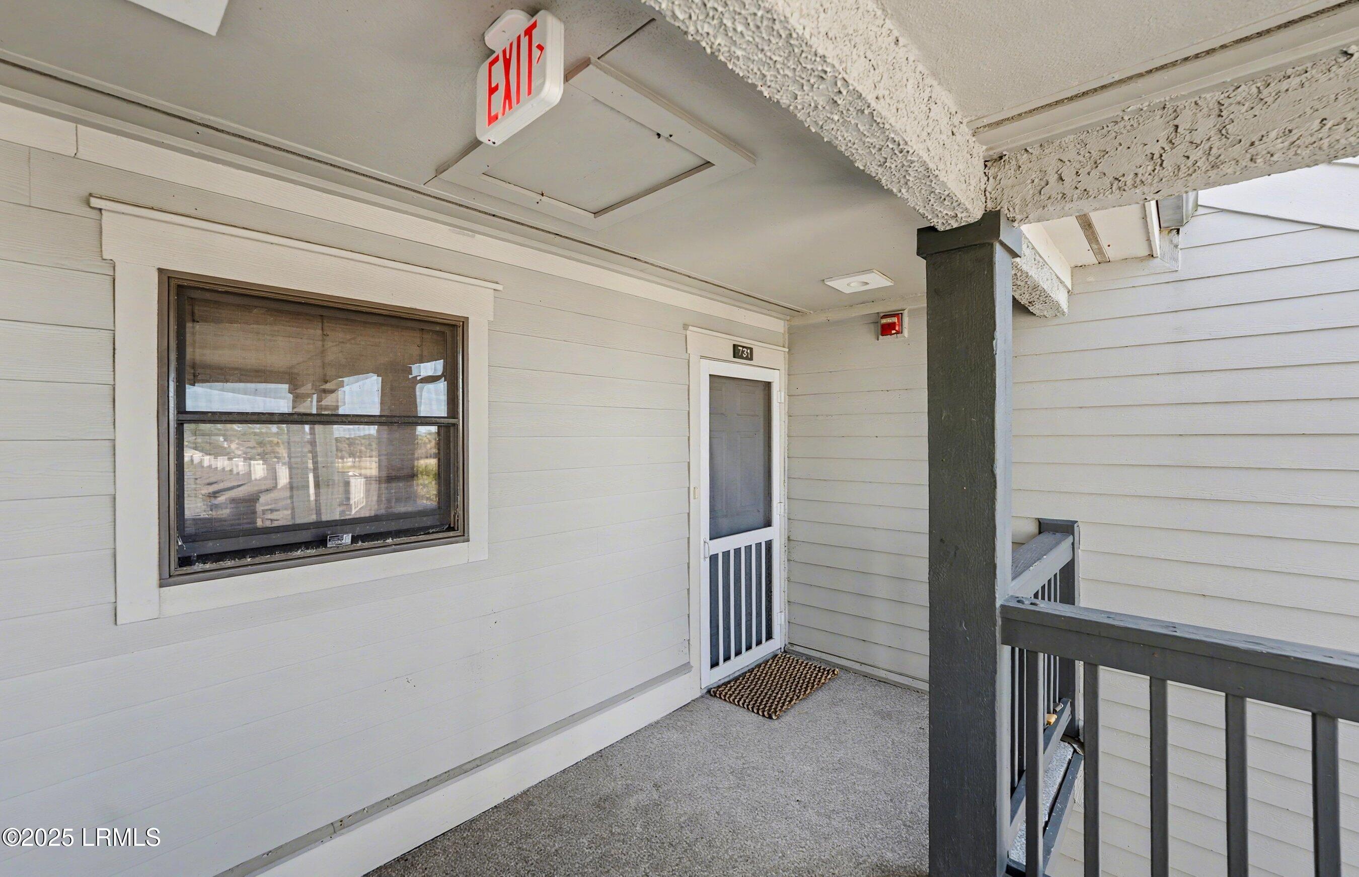 731 N Hampton Court 731