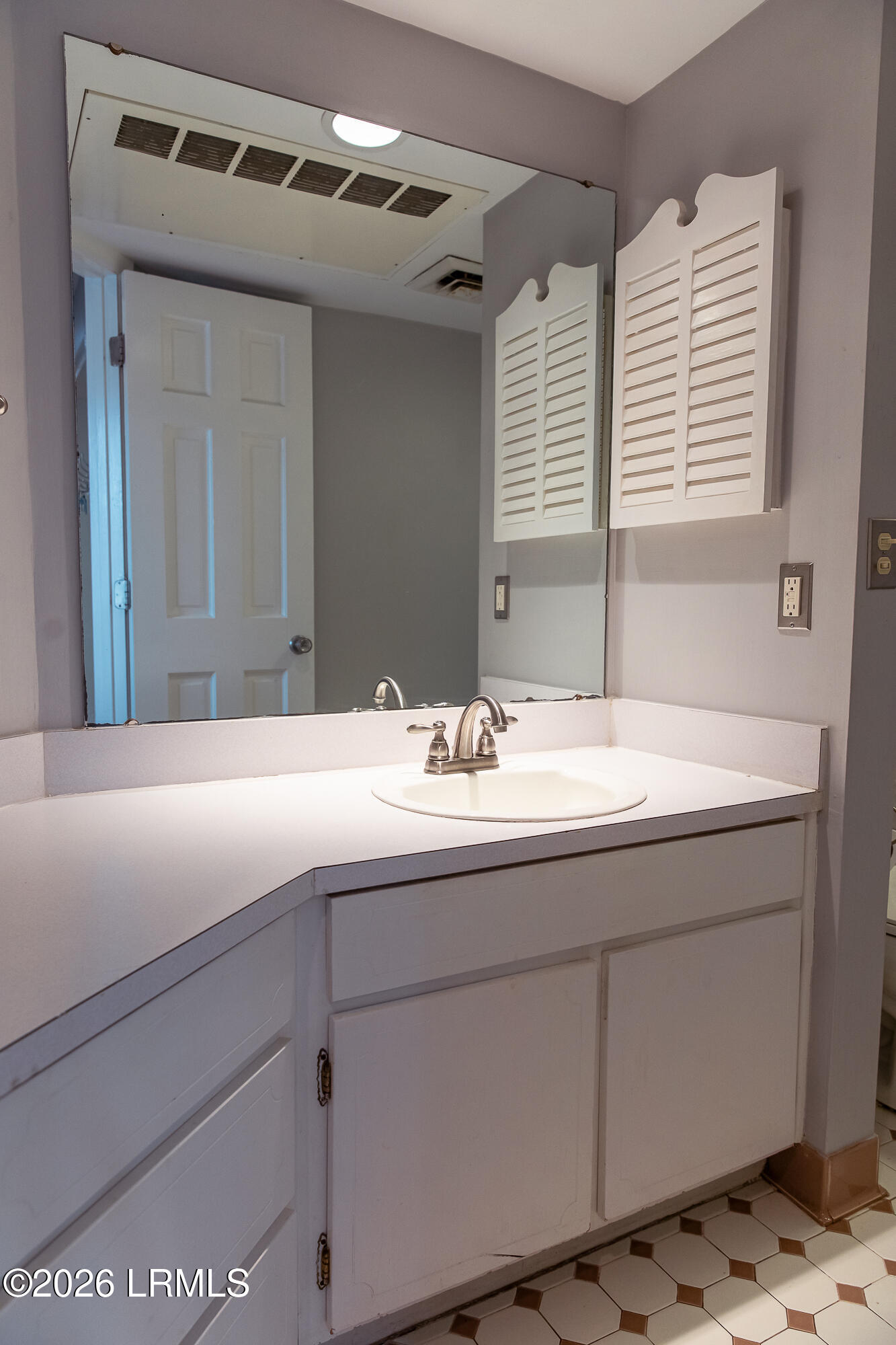 312 Captain John Fripp Villa