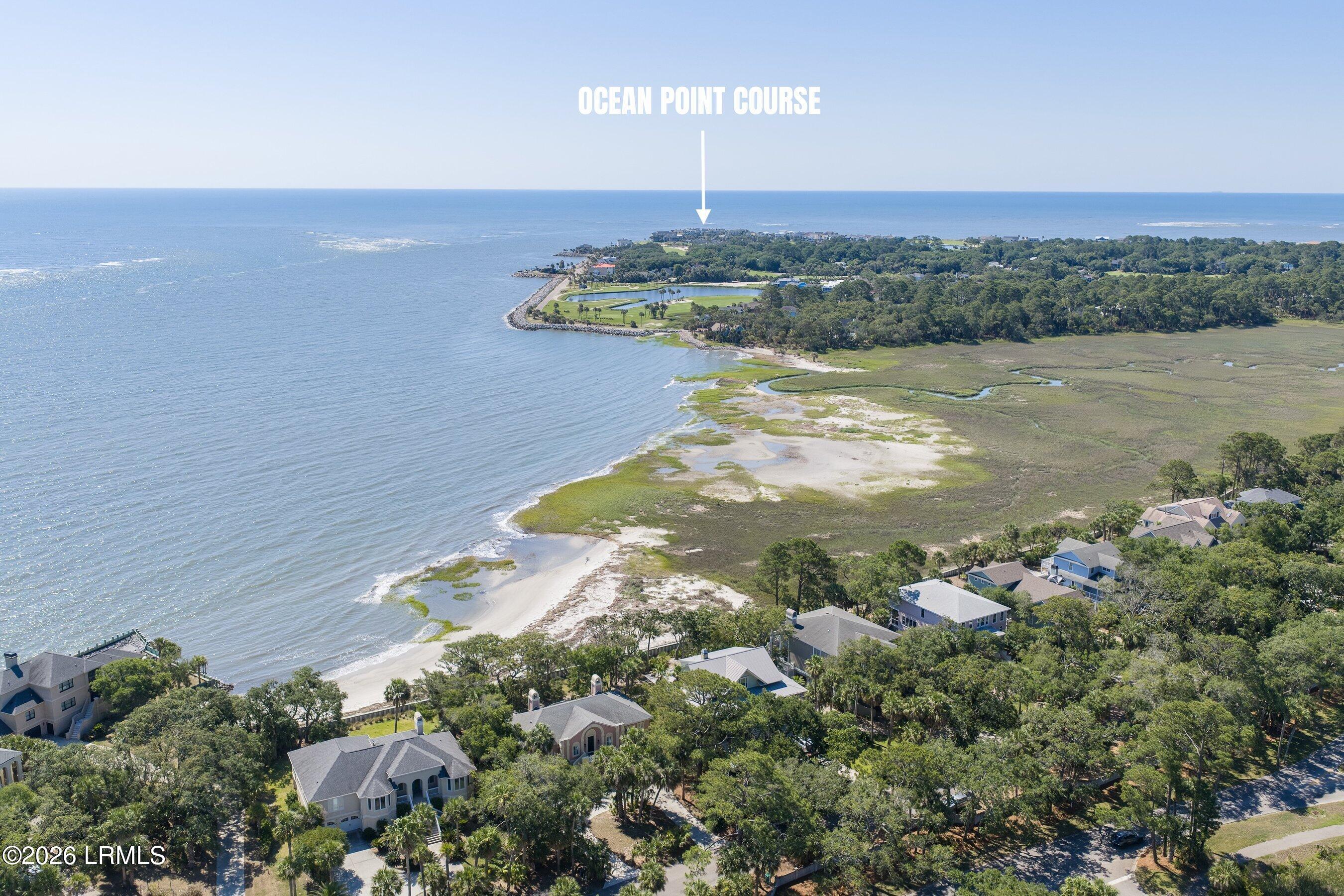10 River Club Drive