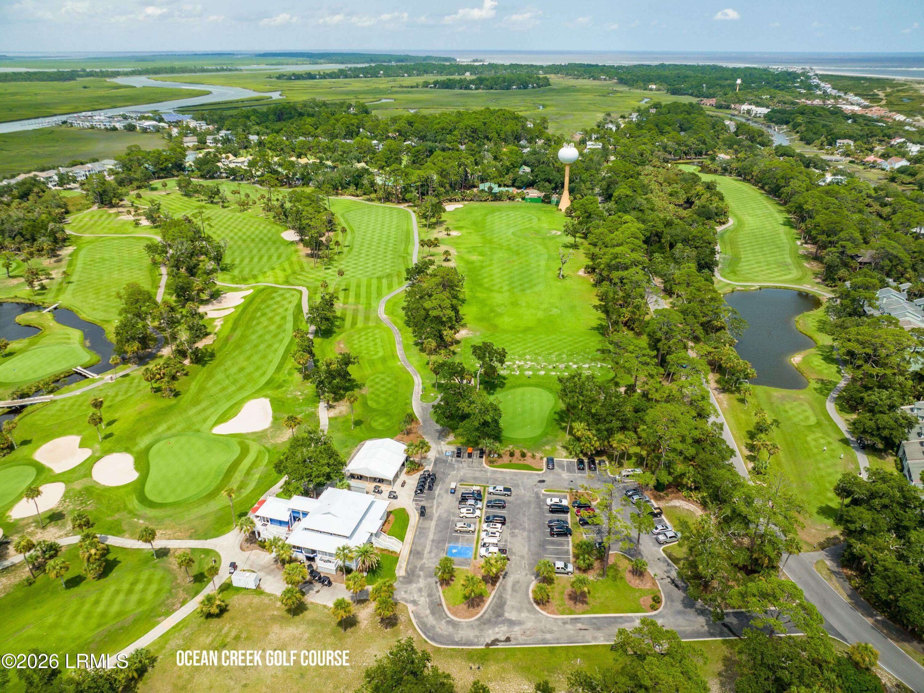 10 River Club Drive