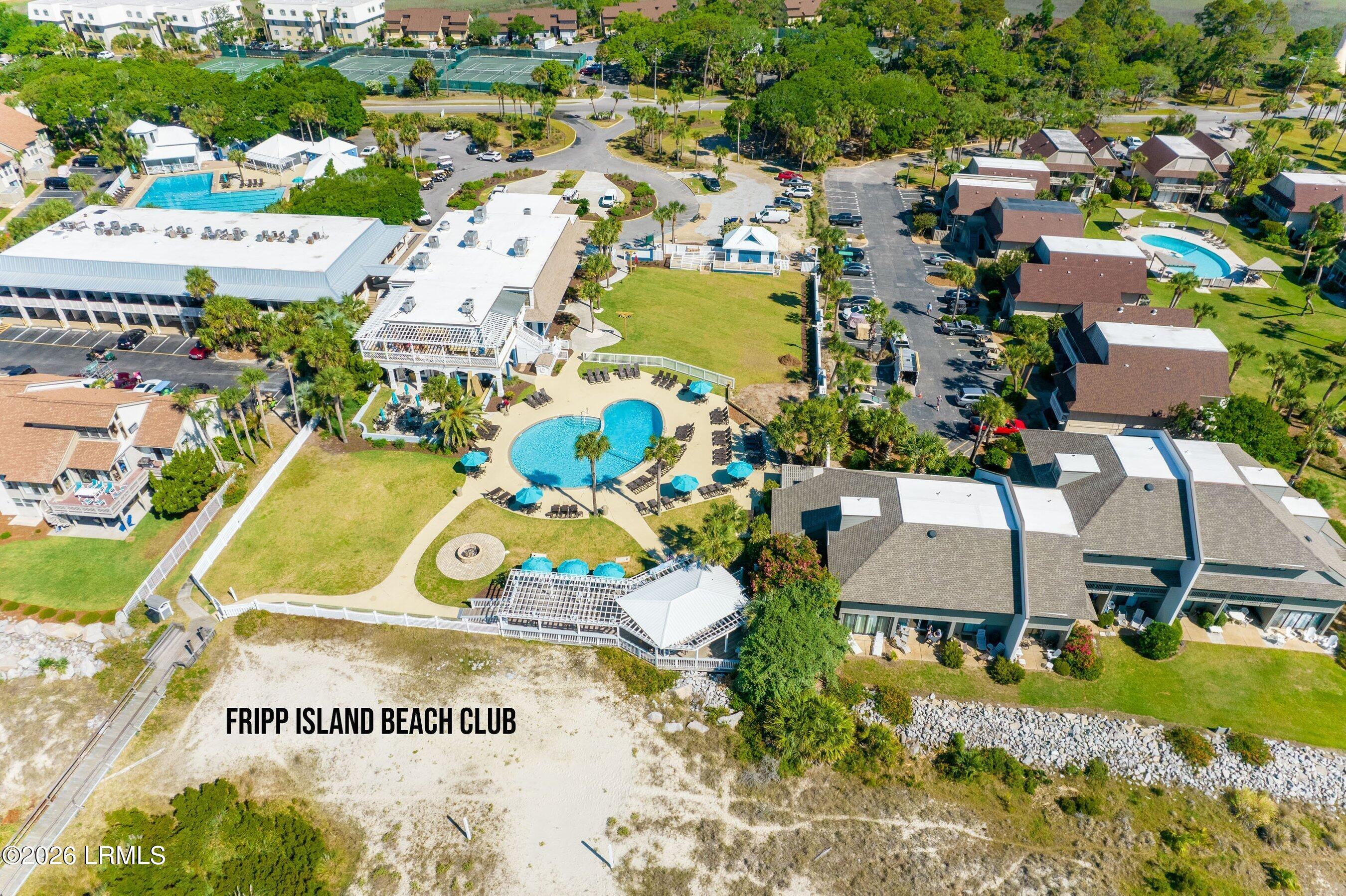 10 River Club Drive