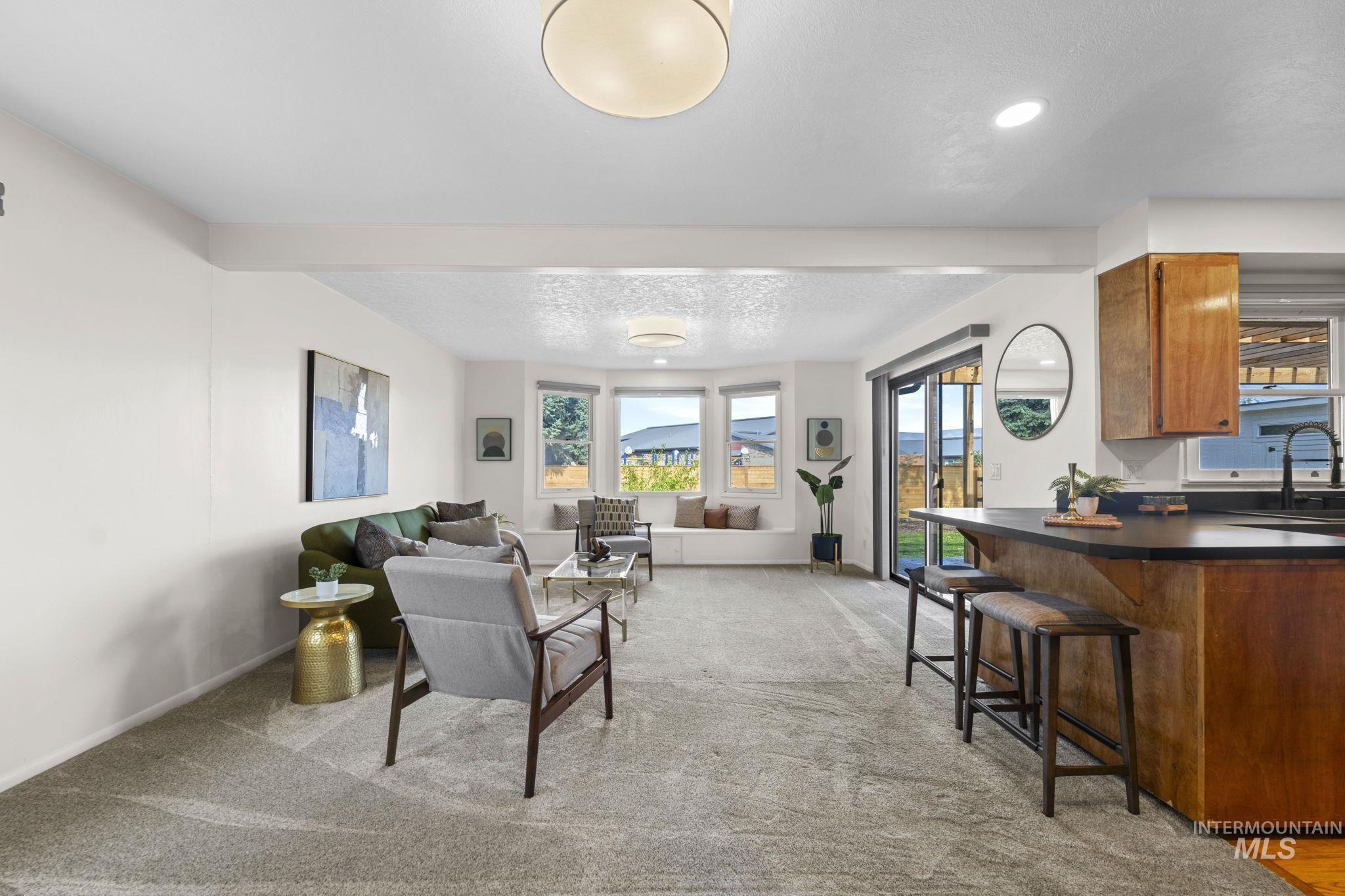 7900 W Wesley Dr.