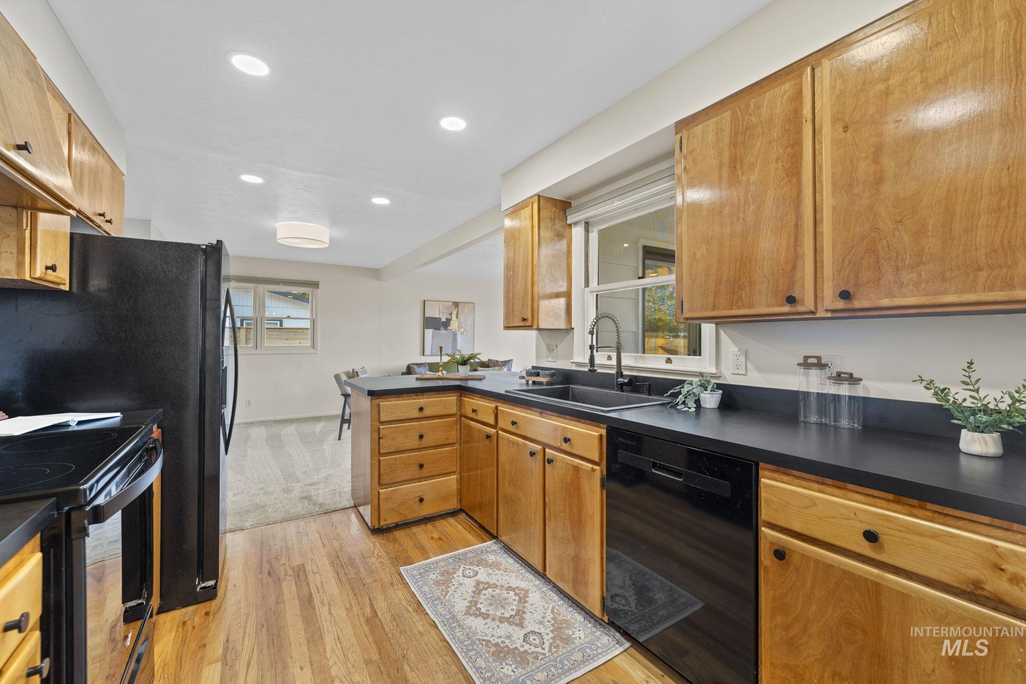7900 W Wesley Dr.