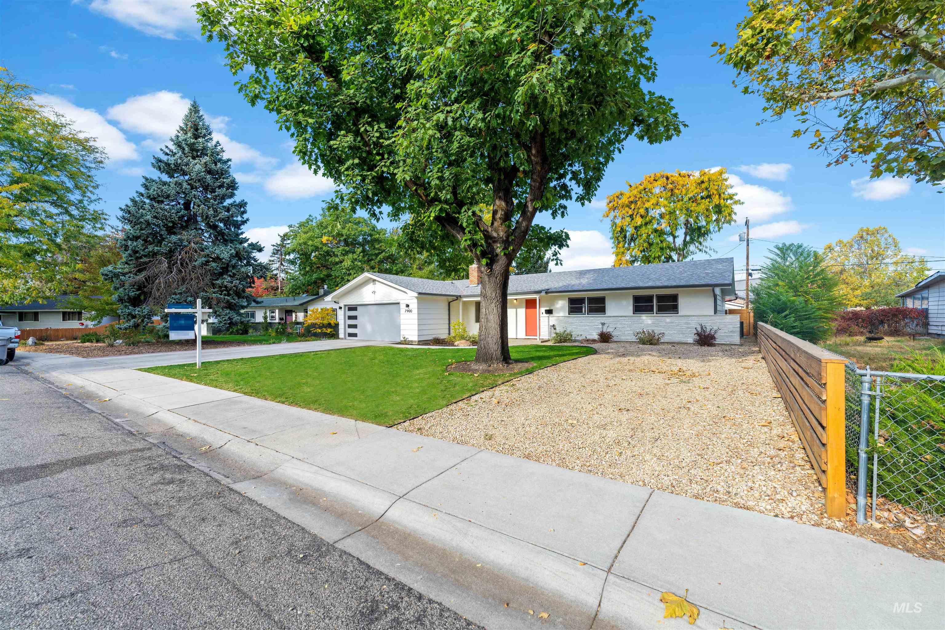 7900 W Wesley Dr.