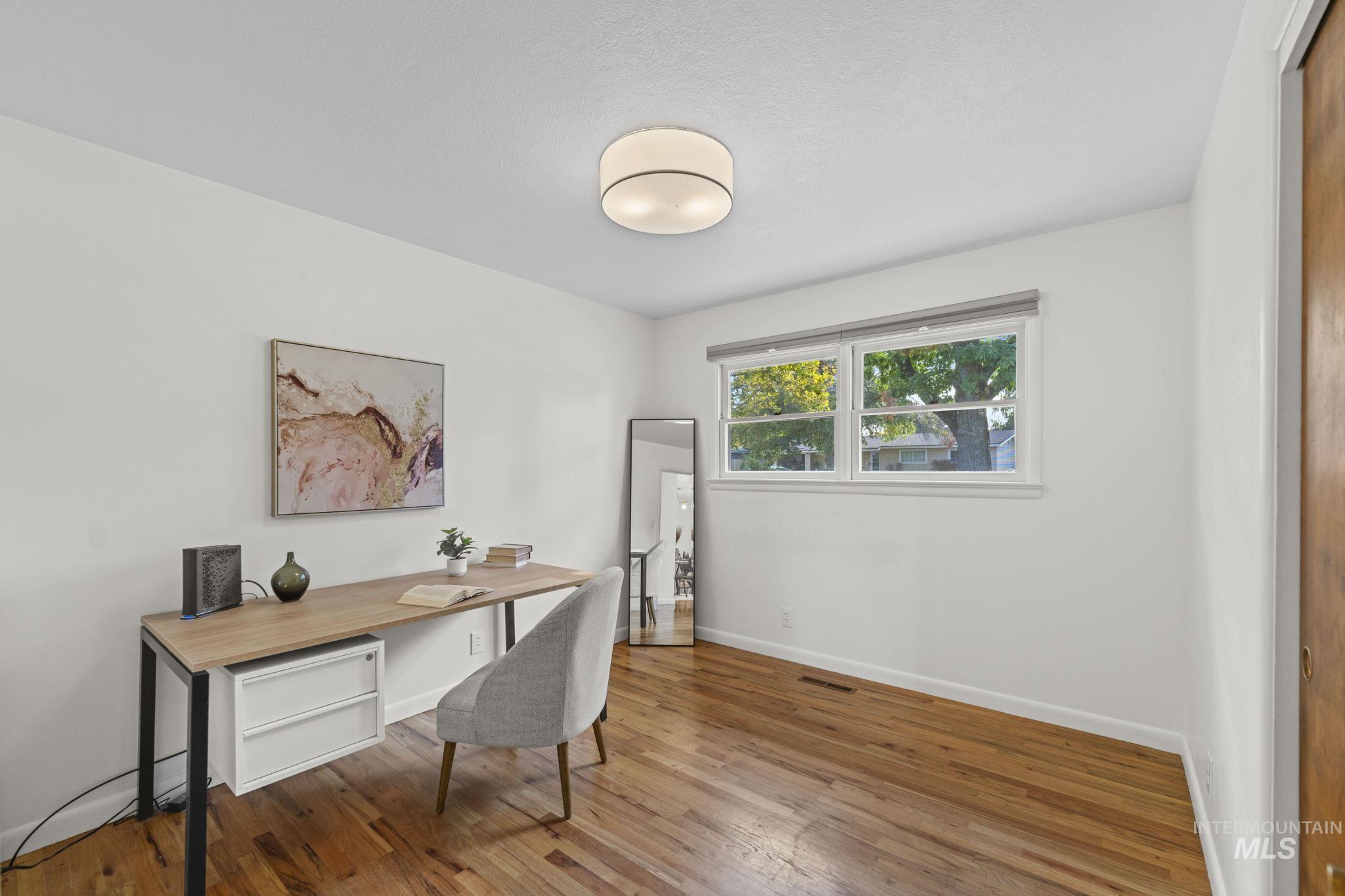 7900 W Wesley Dr.
