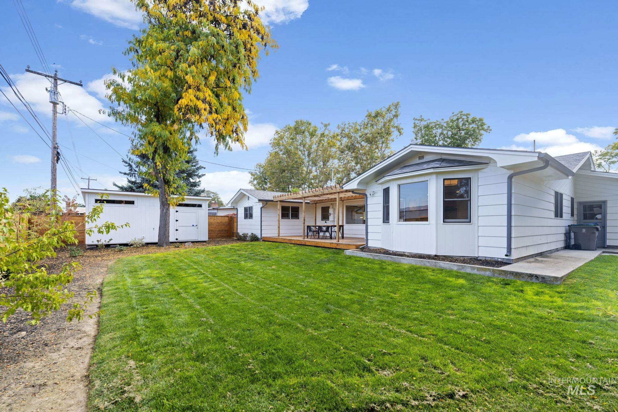 7900 W Wesley Dr.